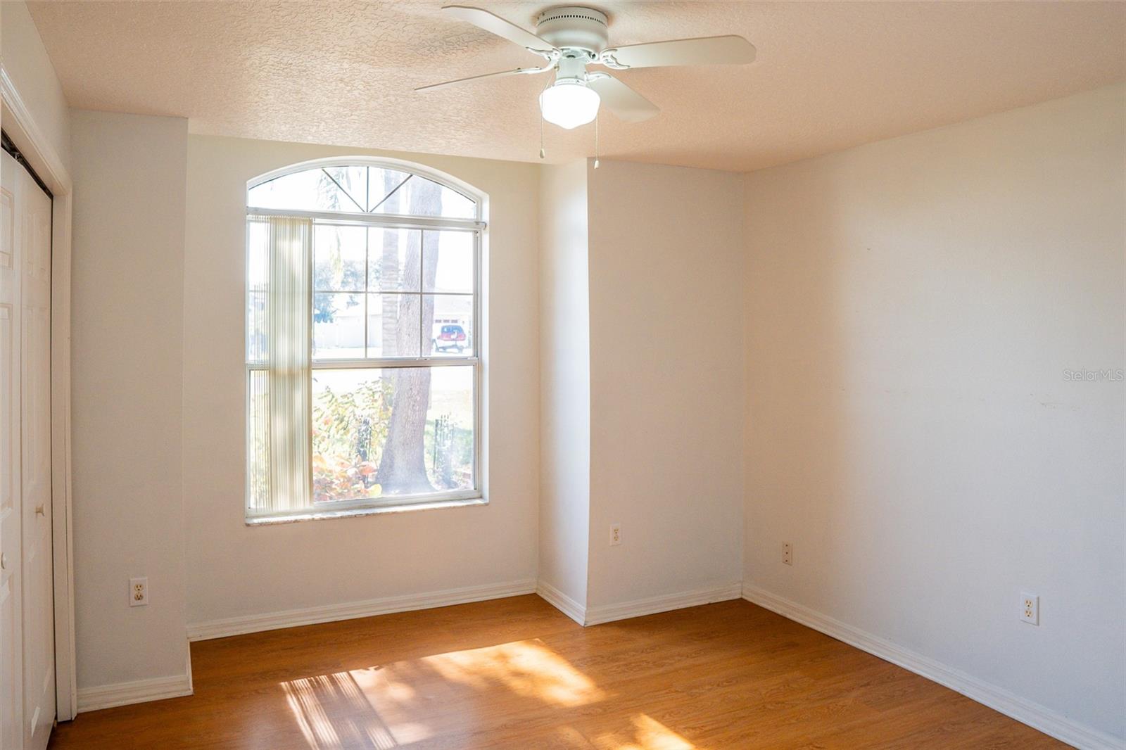 HAINES LAKE ESTATES - Residential