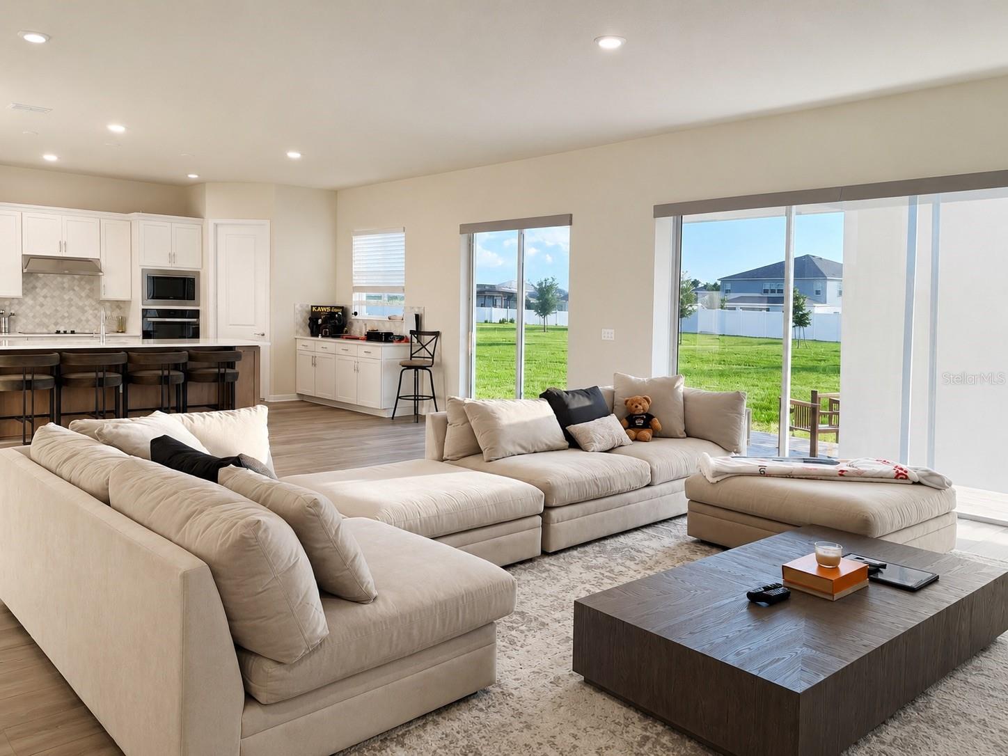 SUNSET PRESERVE - Residential