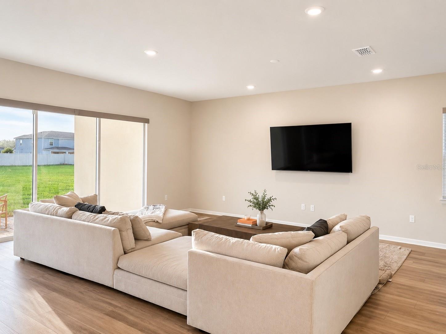 SUNSET PRESERVE - Residential