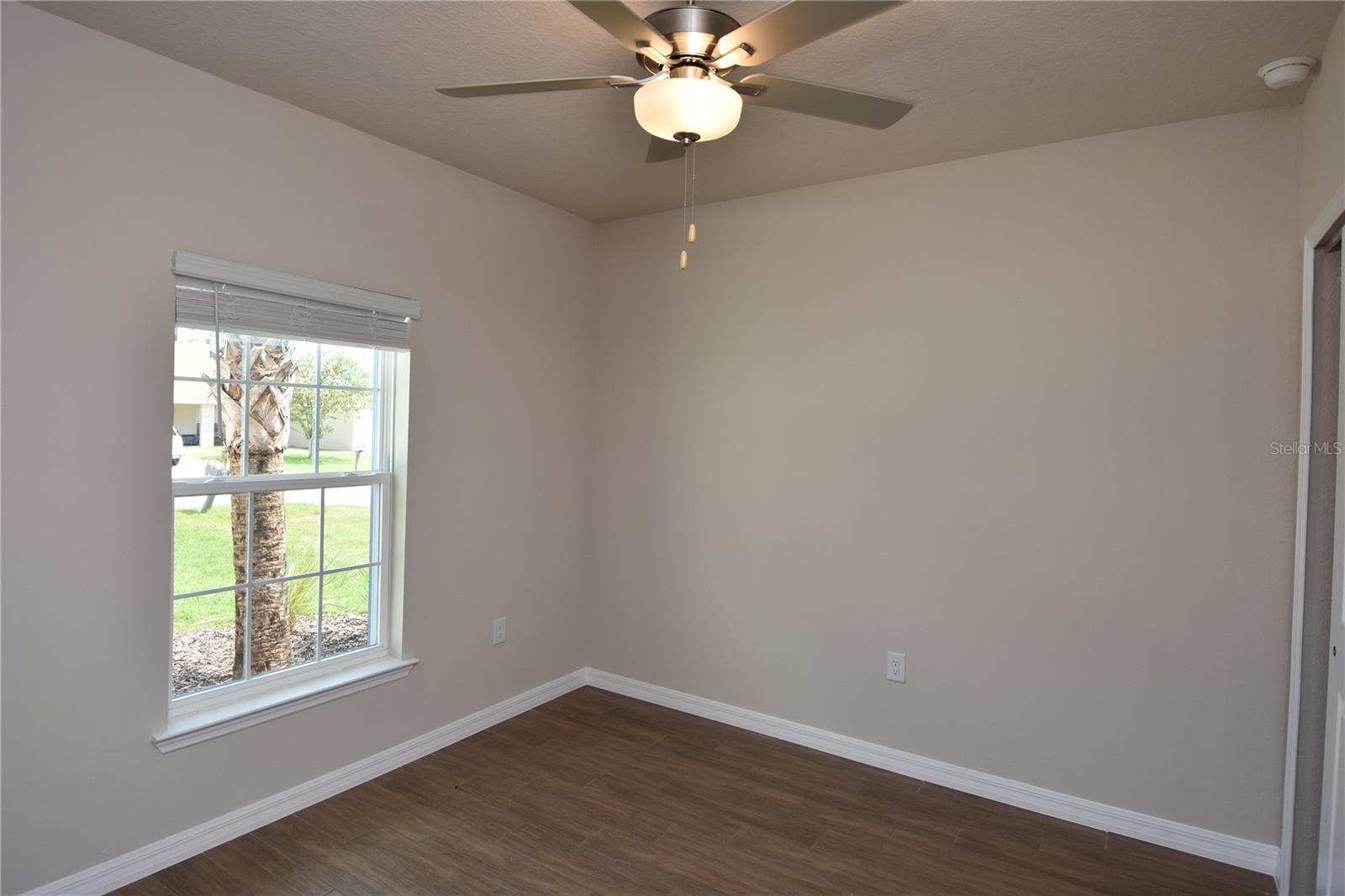 PINE LAKES - Residential Lease