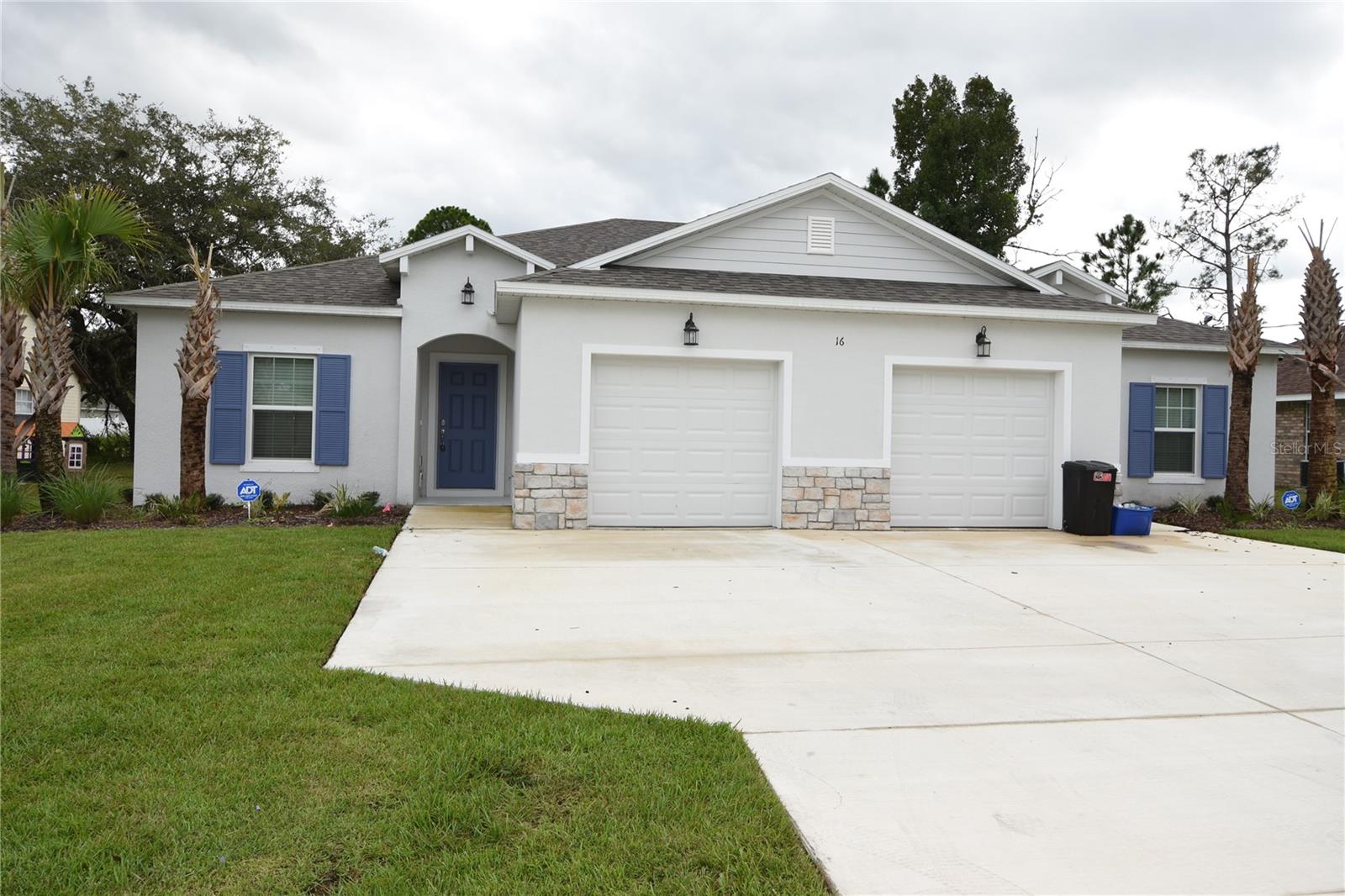 PINE LAKES - Residential Lease