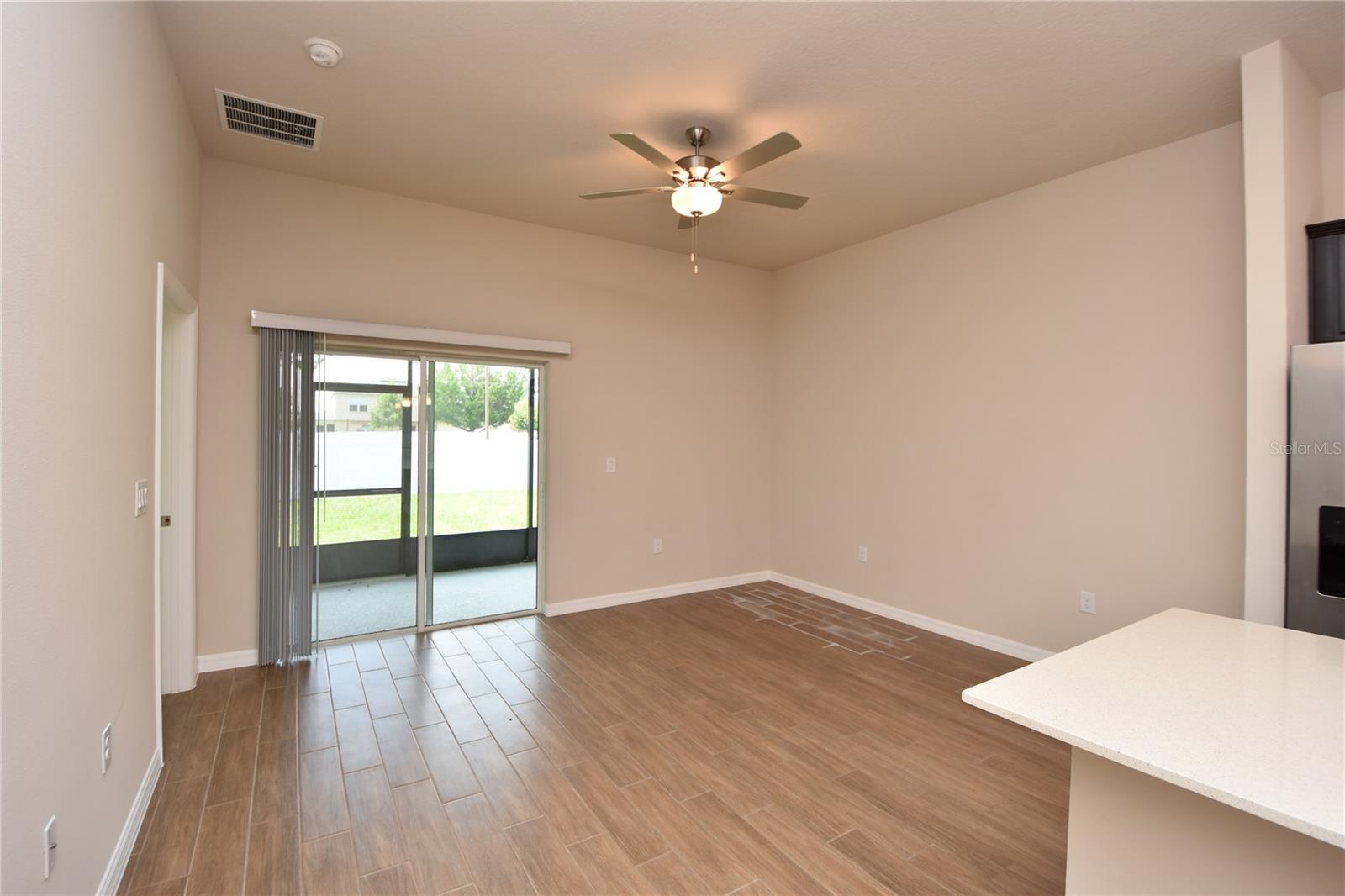 PINE LAKES - Residential Lease