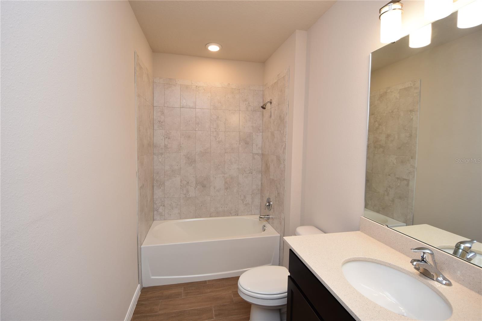 PINE LAKES - Residential Lease