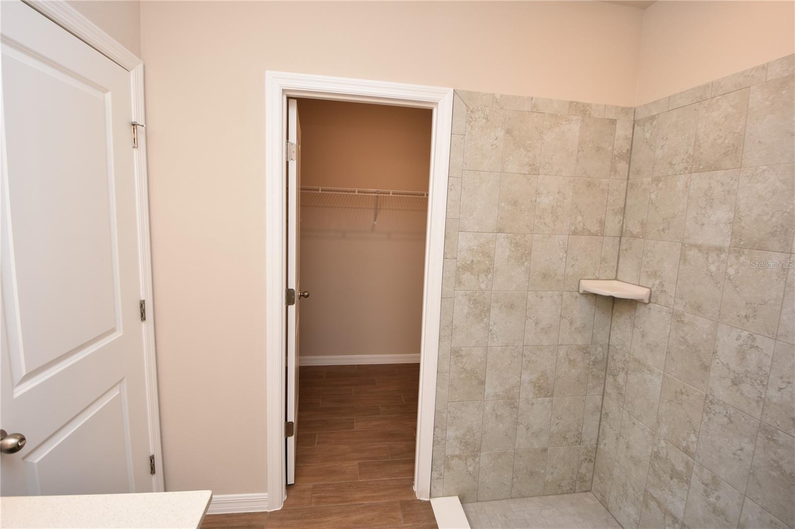 PINE LAKES - Residential Lease