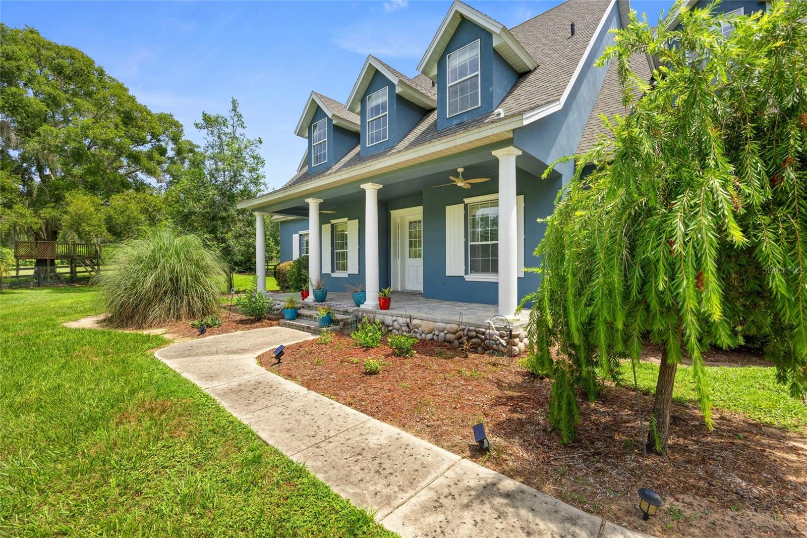 POST HORN - Residential
