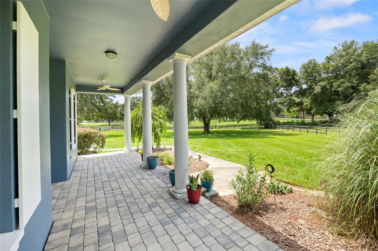 POST HORN - Residential