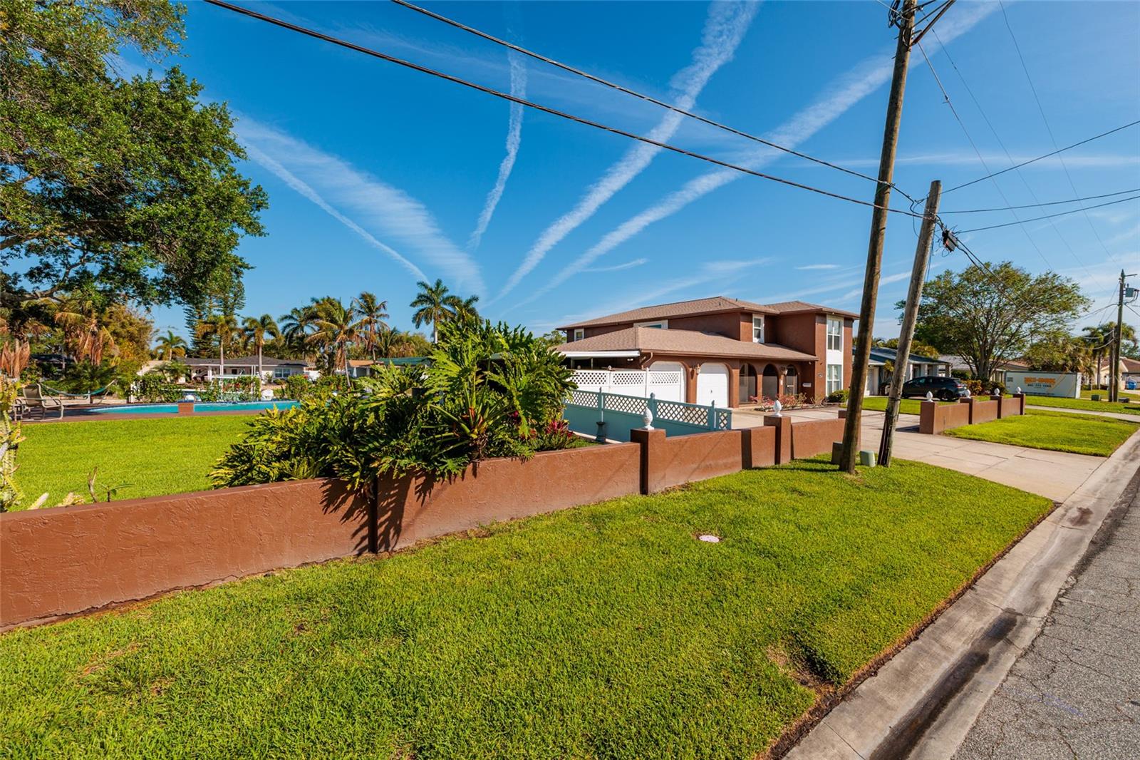 WATERWAY ESTATES SEC 1 - Residential