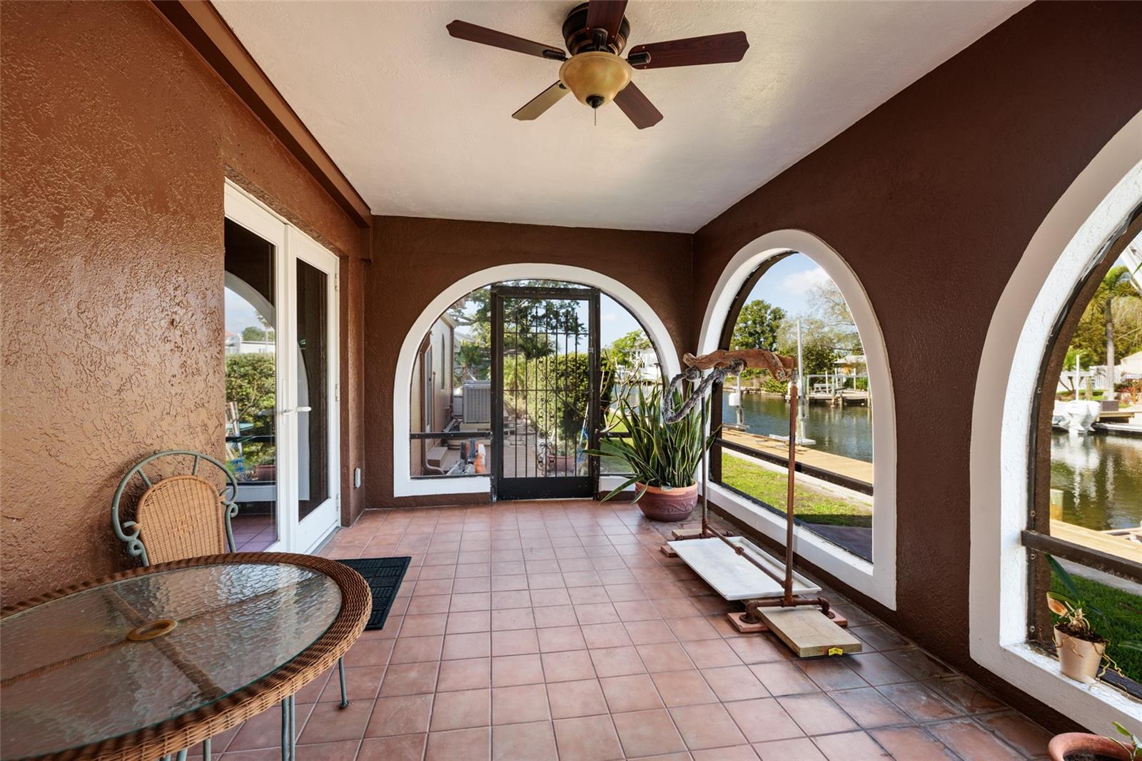 WATERWAY ESTATES SEC 1 - Residential