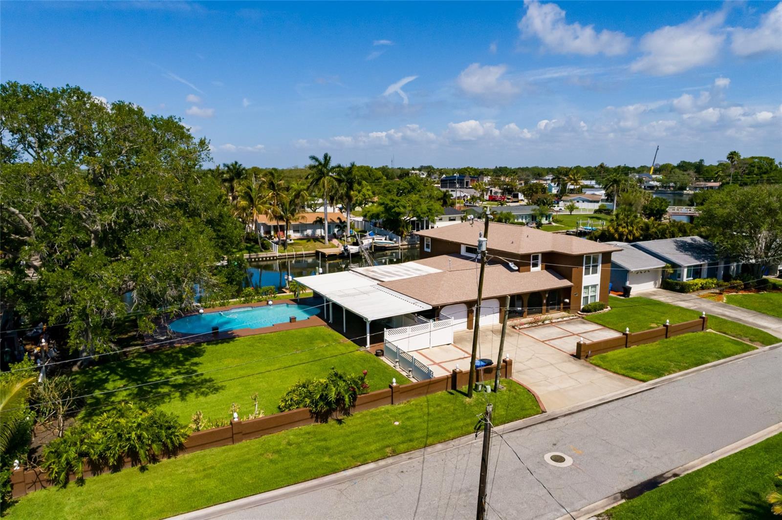 WATERWAY ESTATES SEC 1 - Residential