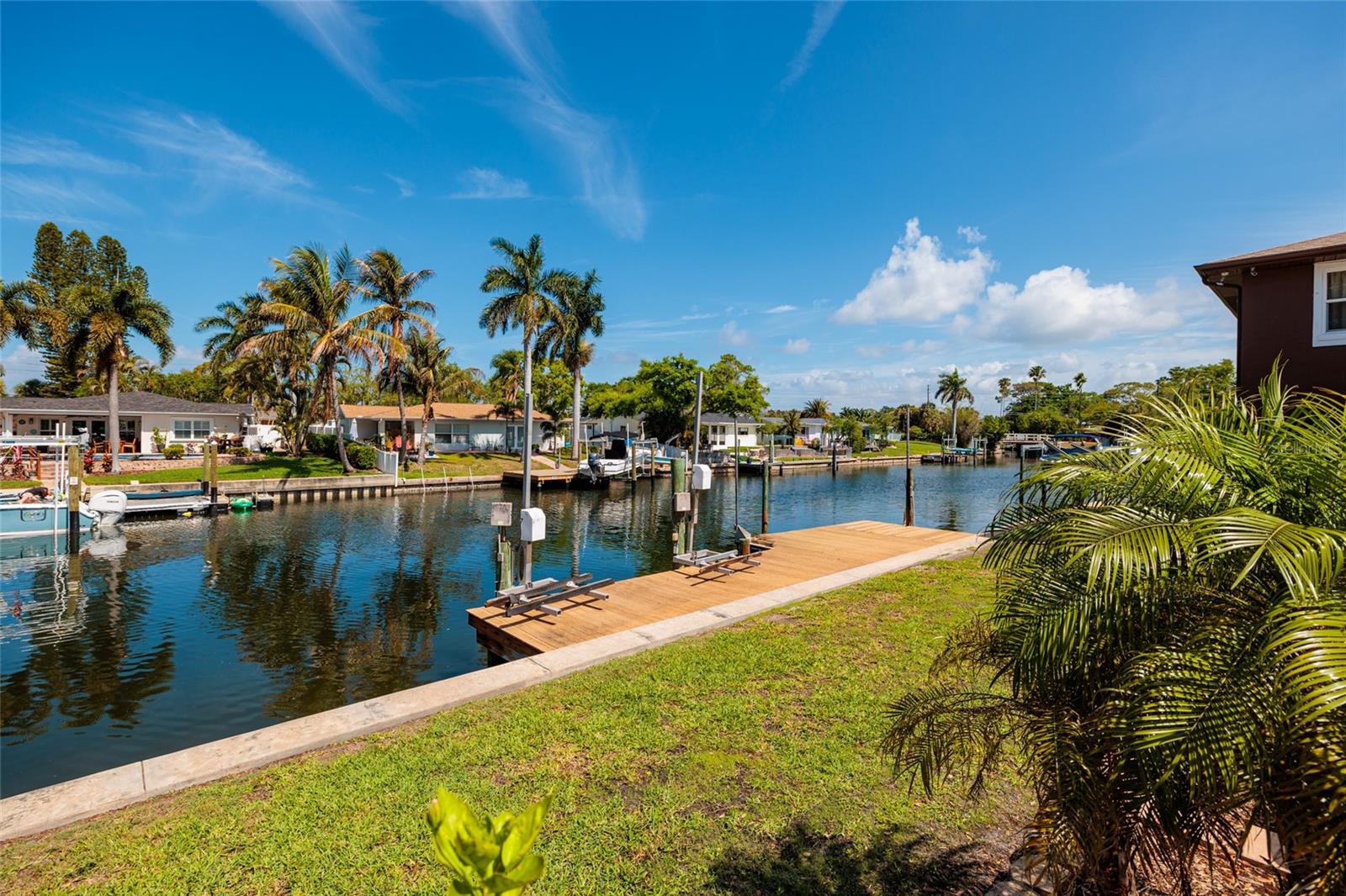 WATERWAY ESTATES SEC 1 - Residential