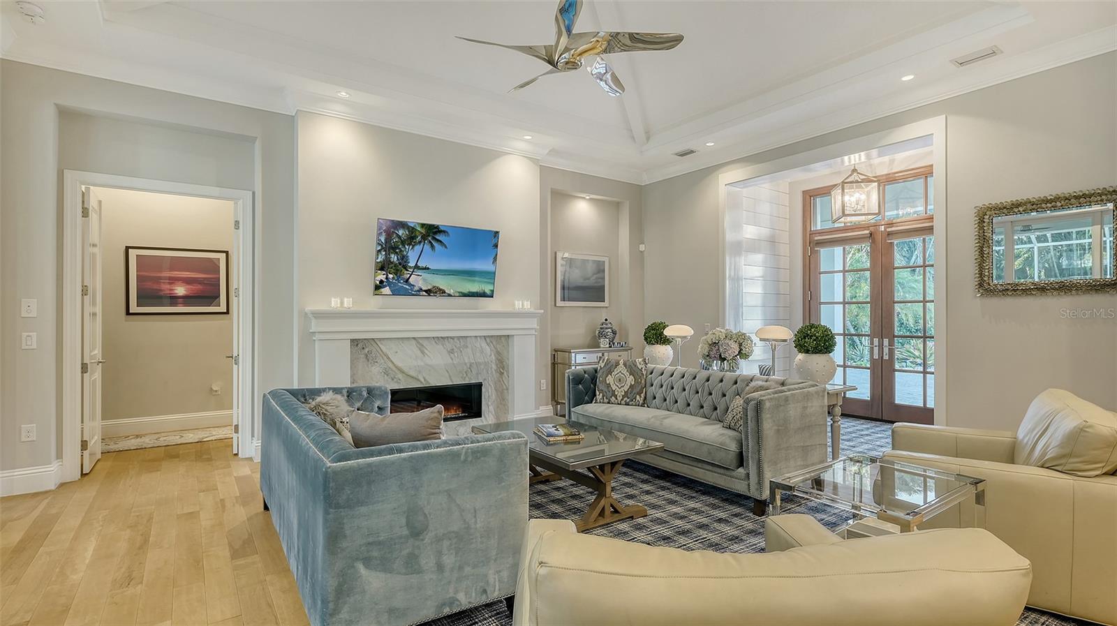 1530 PINE BAY DRIVE