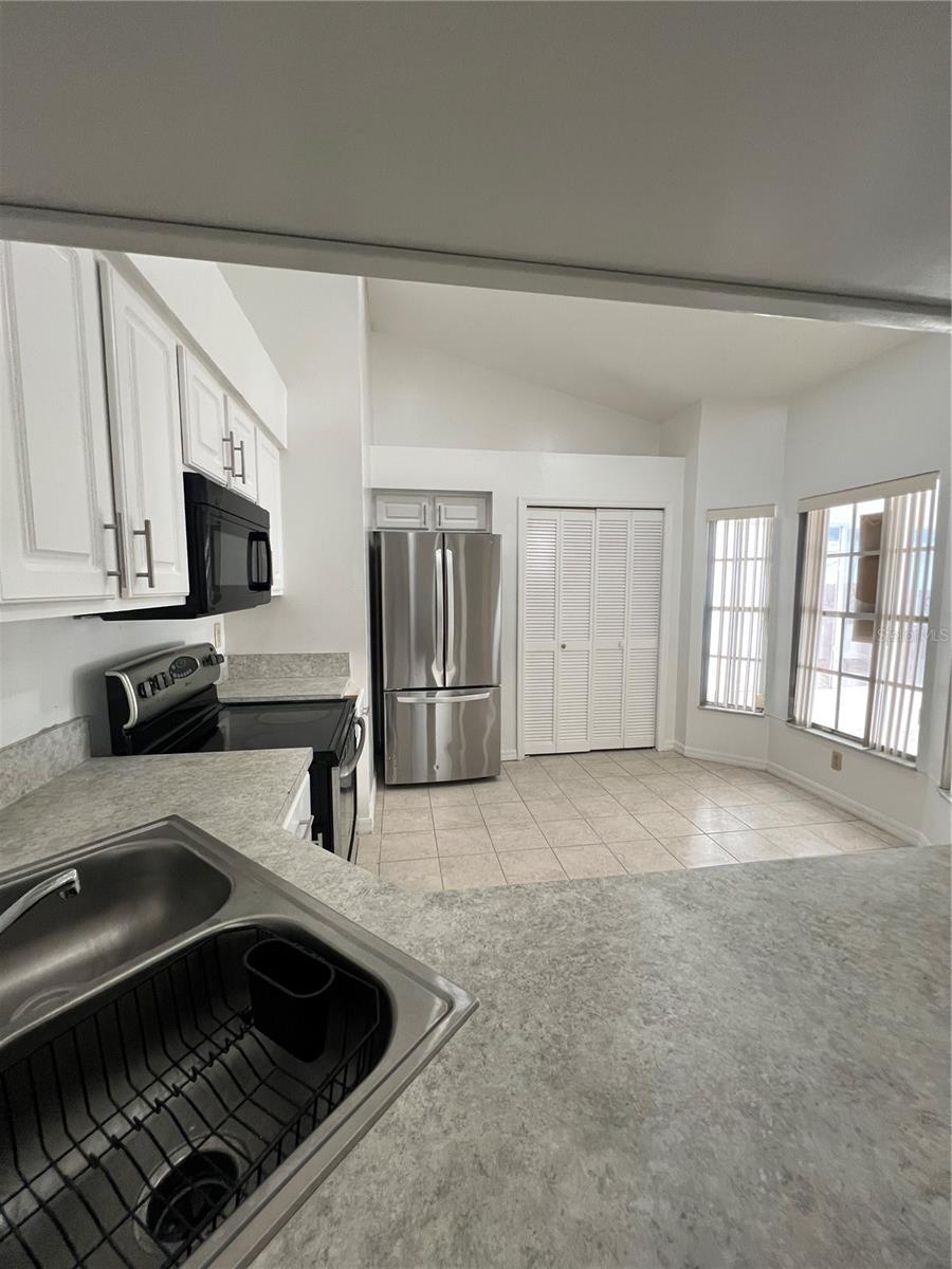 LAKE DEXTER WOODS PH 02 - Residential