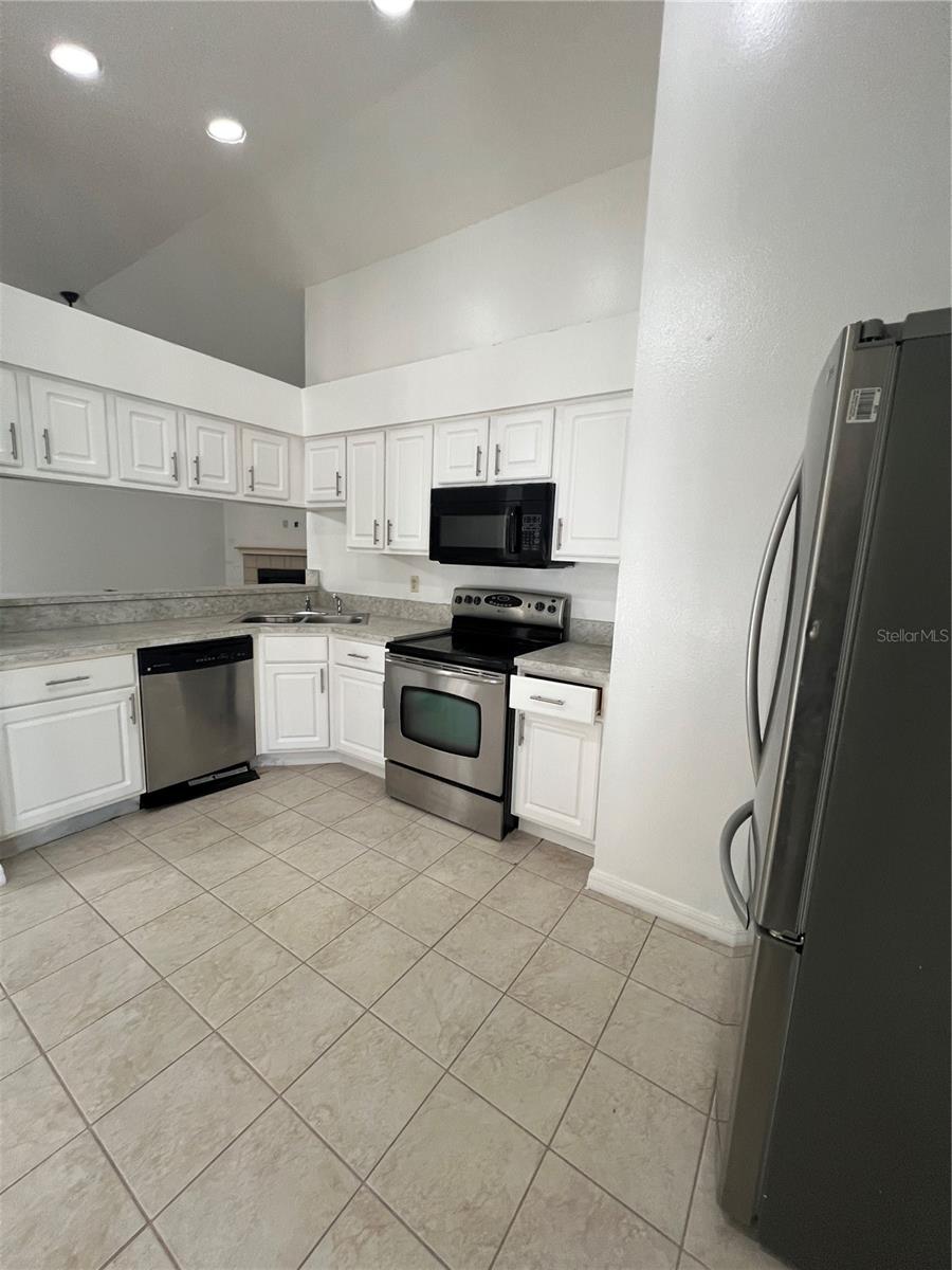 LAKE DEXTER WOODS PH 02 - Residential