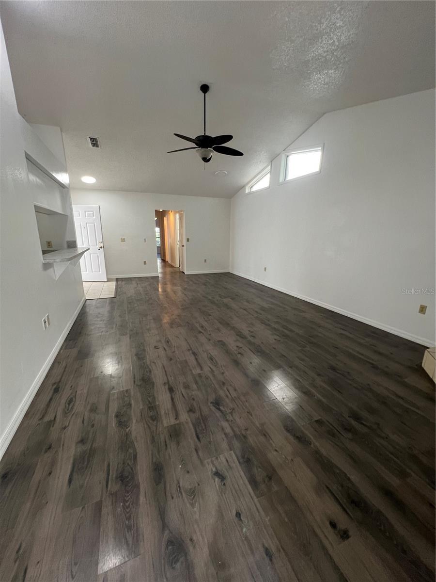 LAKE DEXTER WOODS PH 02 - Residential