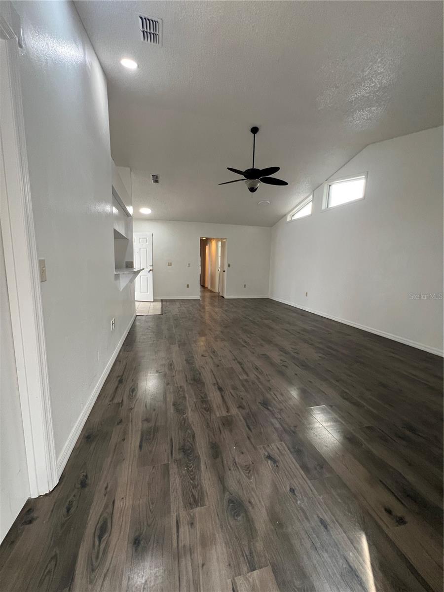 LAKE DEXTER WOODS PH 02 - Residential