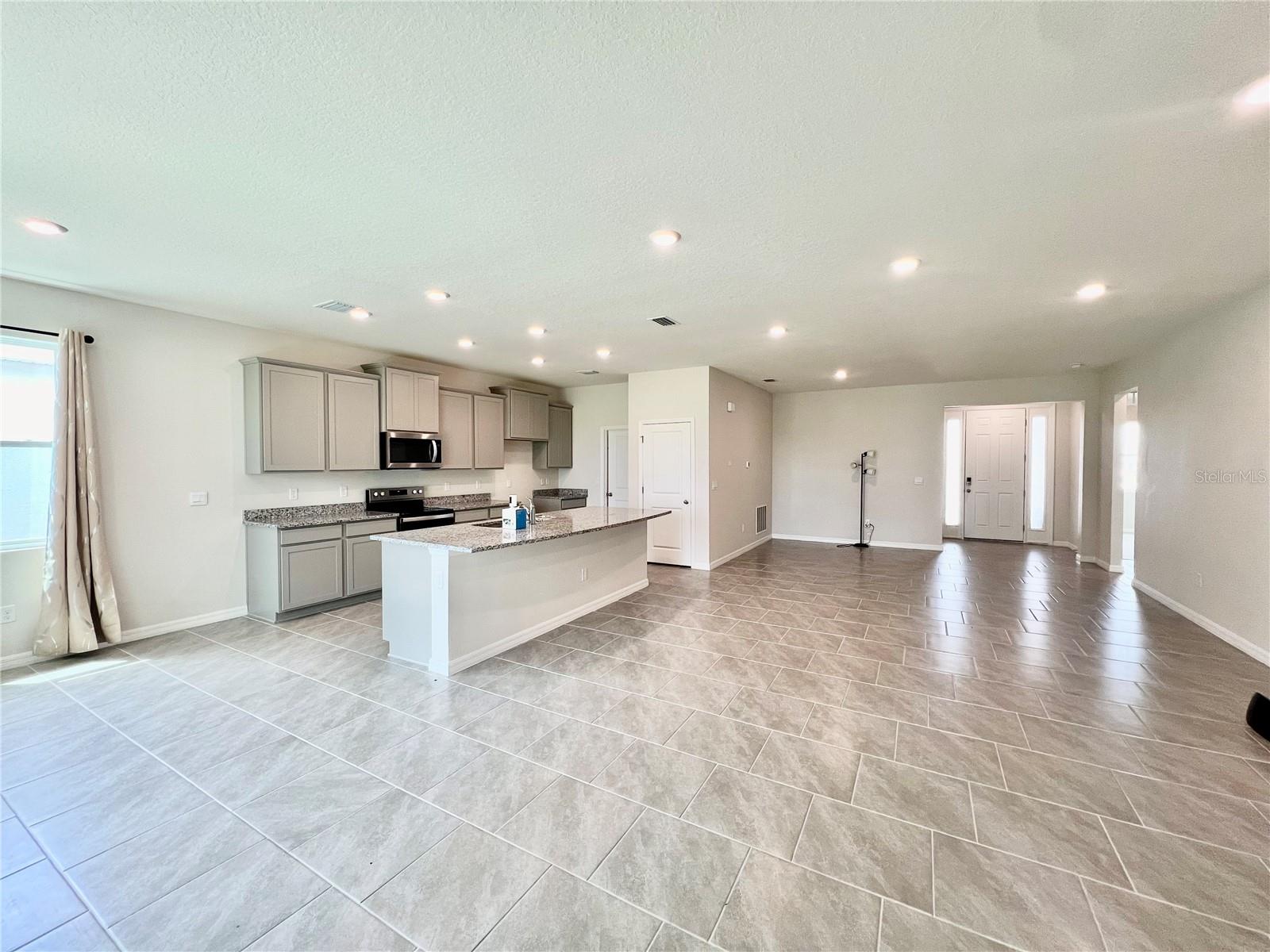 AVALON PARK WEST PH 3 - Residential Lease