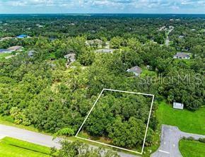 Discover an exceptional opportunity in North Port, one of Southwest Florida's fastest-growing communities. Perfectly positioned for easy commuting to Sarasota and Fort Myers, this beautiful lot offers the ideal blend of convenience and charm.
North Port boasts an impressive array of amenities, including:
- A state-of-the-art water park
- Atlanta Braves Spring Training Stadium
- Diverse shopping and dining options
-Numerous public parks
Less than 30 minutes to pristine Gulf Coast beaches
Whether you're looking to build your dream home or invest in a thriving area, this property delivers. Don’t miss out—drive by today and make your offer!