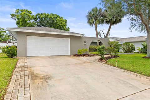 Photo of 13841 89th Avenue, Seminole, FL 33776 (MLS # TB8367906)