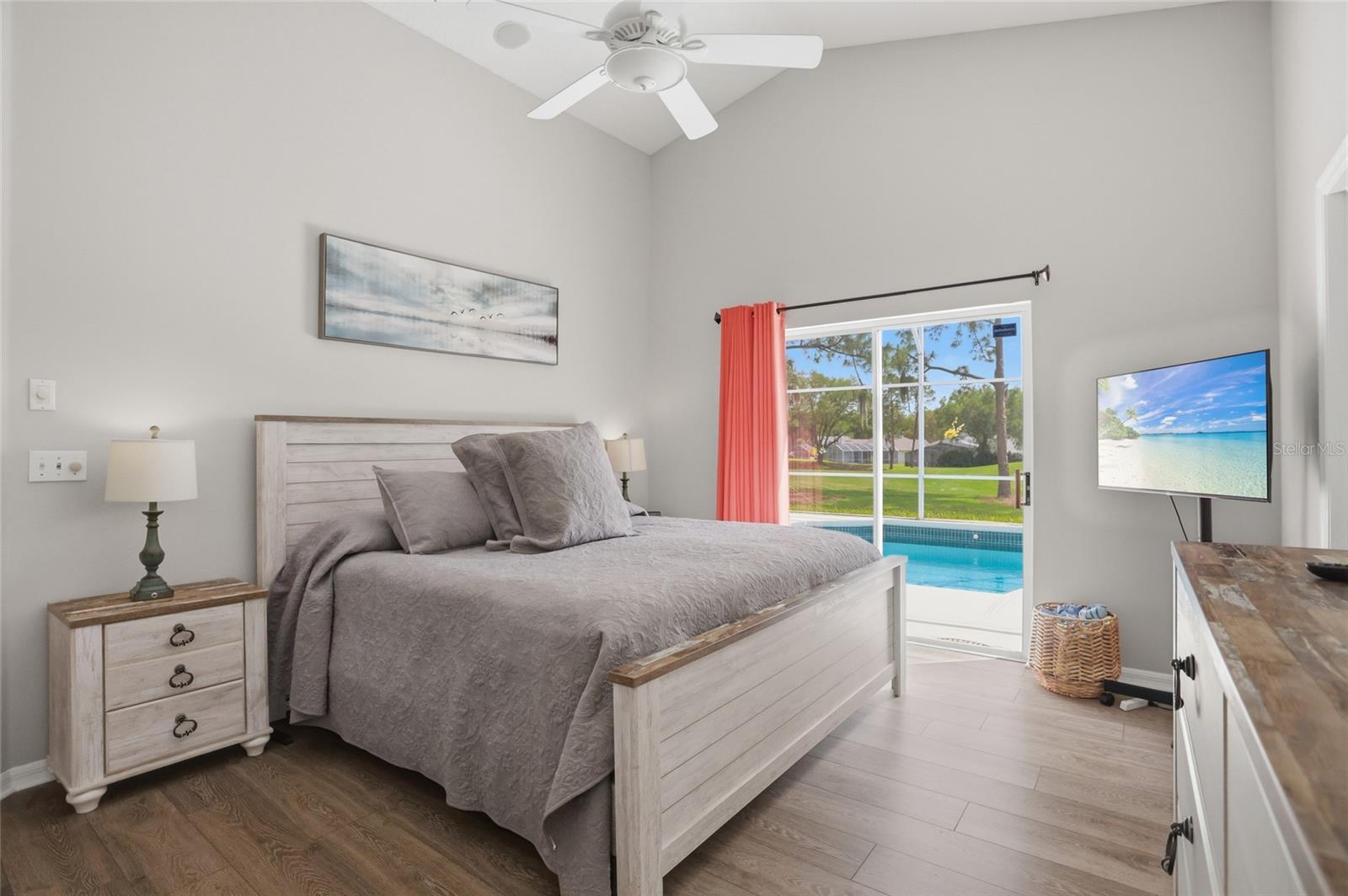 CARIBBEAN COVE - Residential