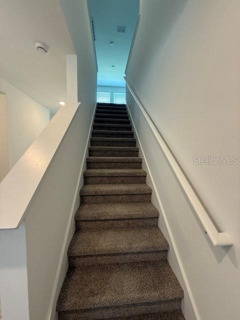 DEER RUN - Residential Lease