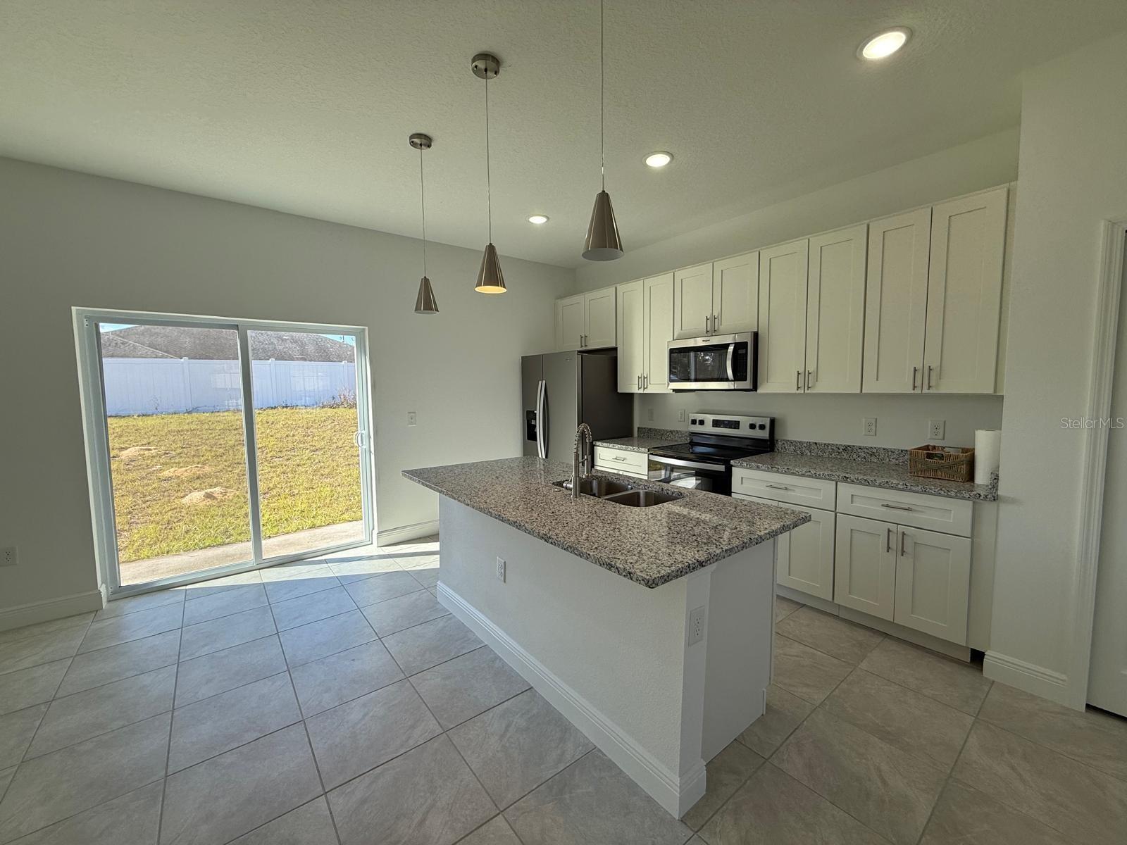 6142 SW 154TH PLACE ROAD