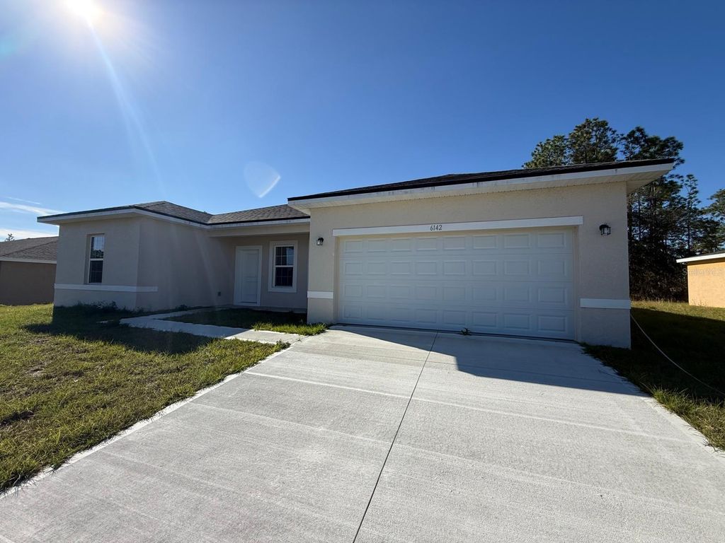 Photo of 6142 SW 154th Place Road, Ocala, FL 34473 (MLS # S5140011)