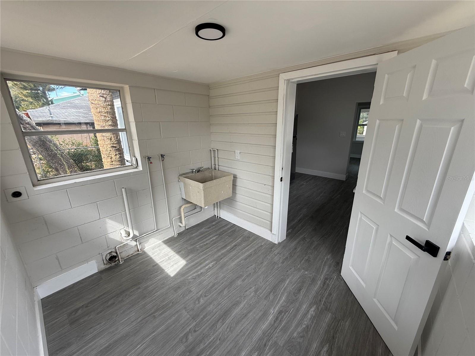 EUSTIS SALES ADD - Residential