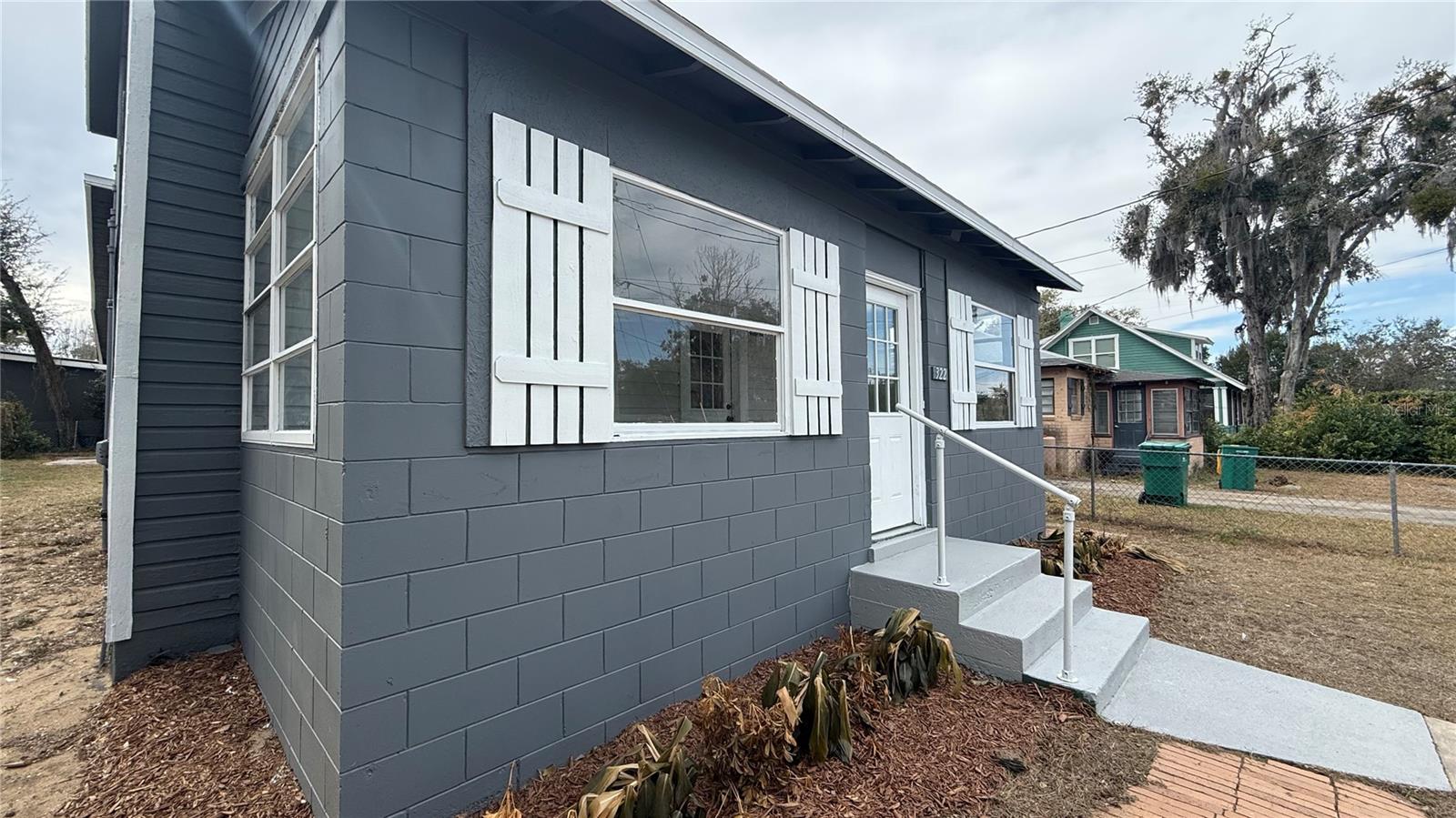 EUSTIS SALES ADD - Residential