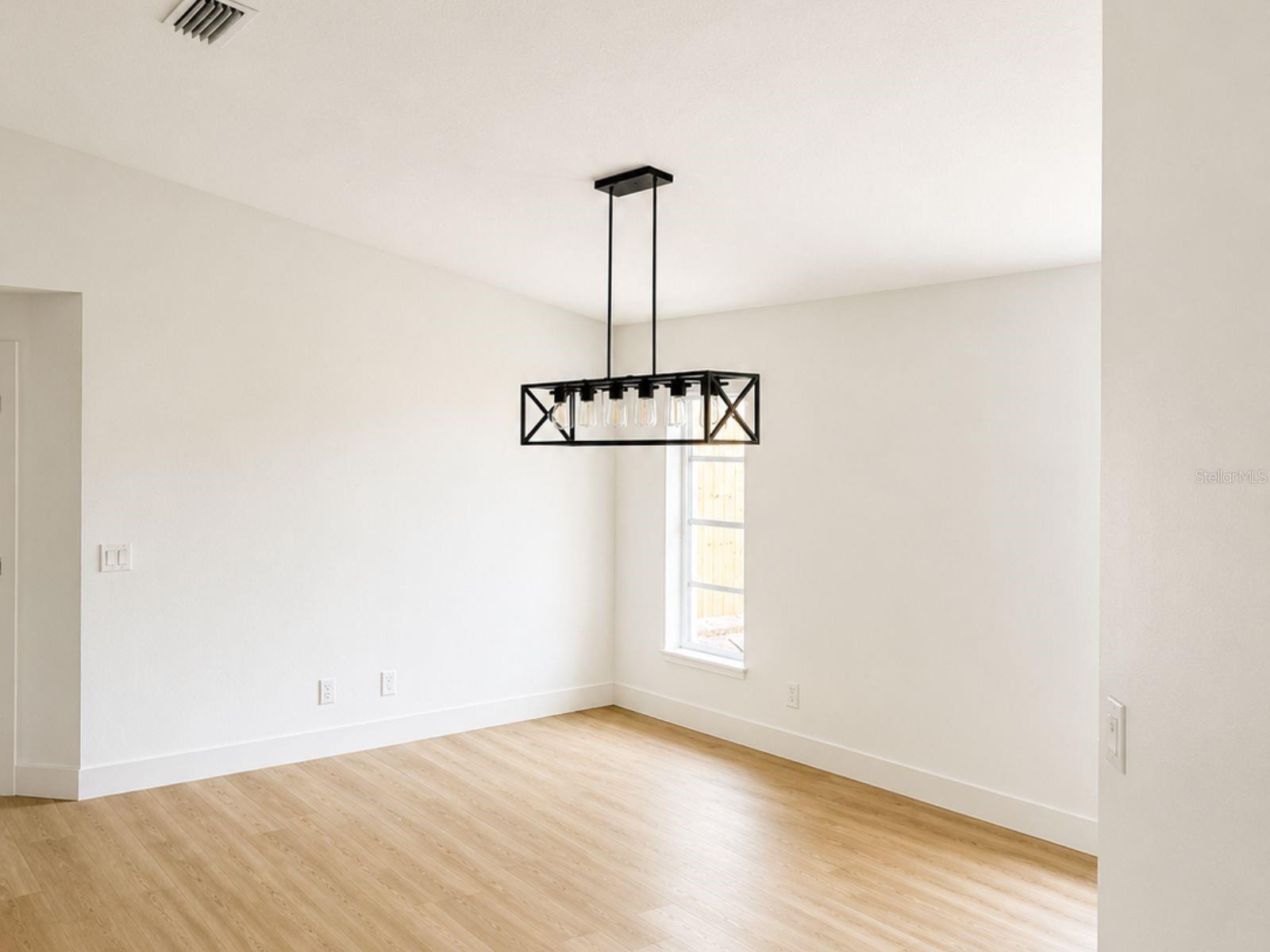 MAY TERRACE - Residential