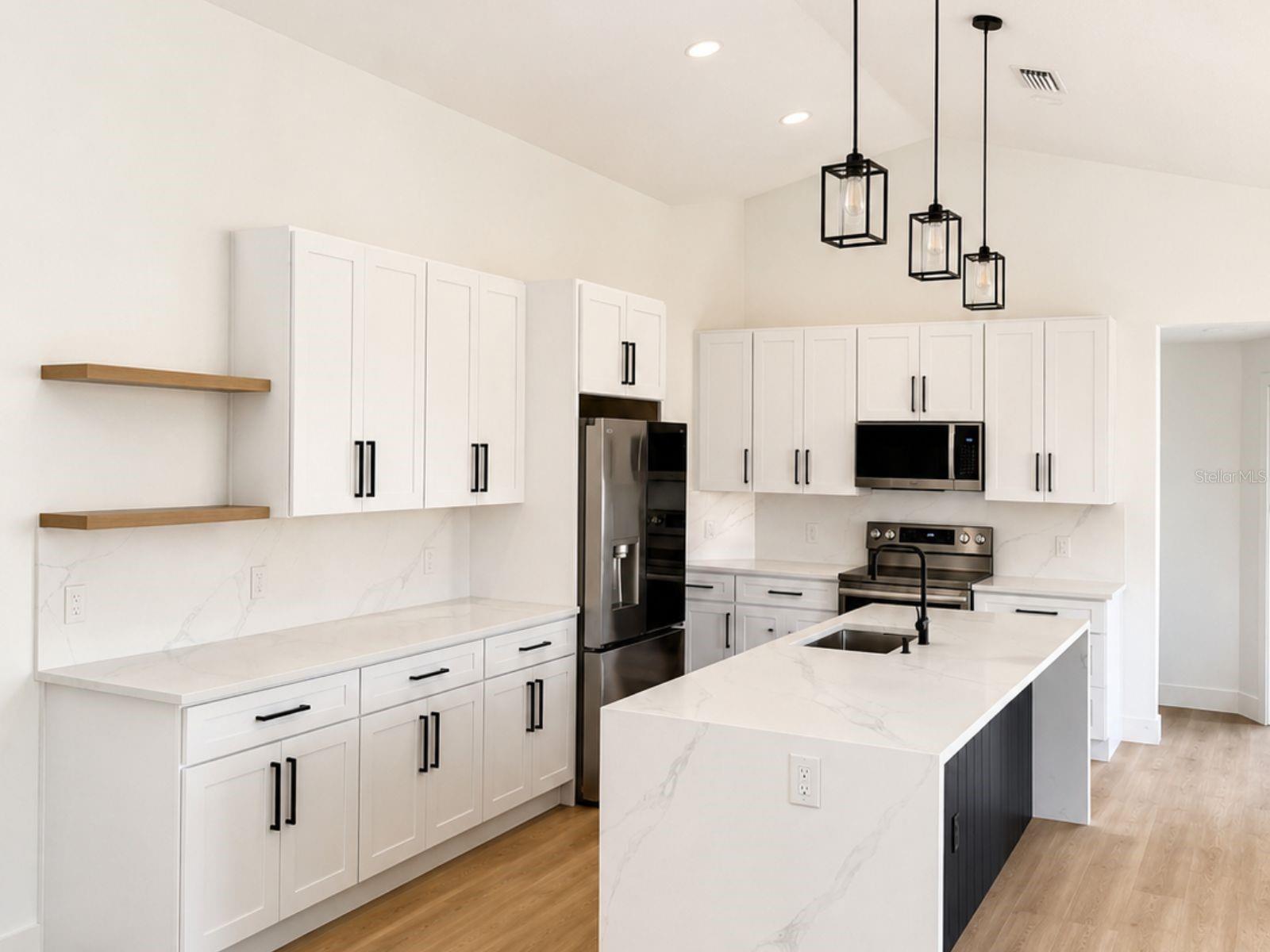 MAY TERRACE - Residential