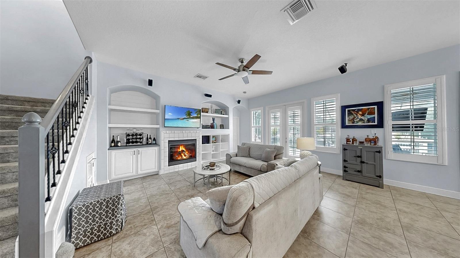 MIRABAY PH 3B-2 - Residential