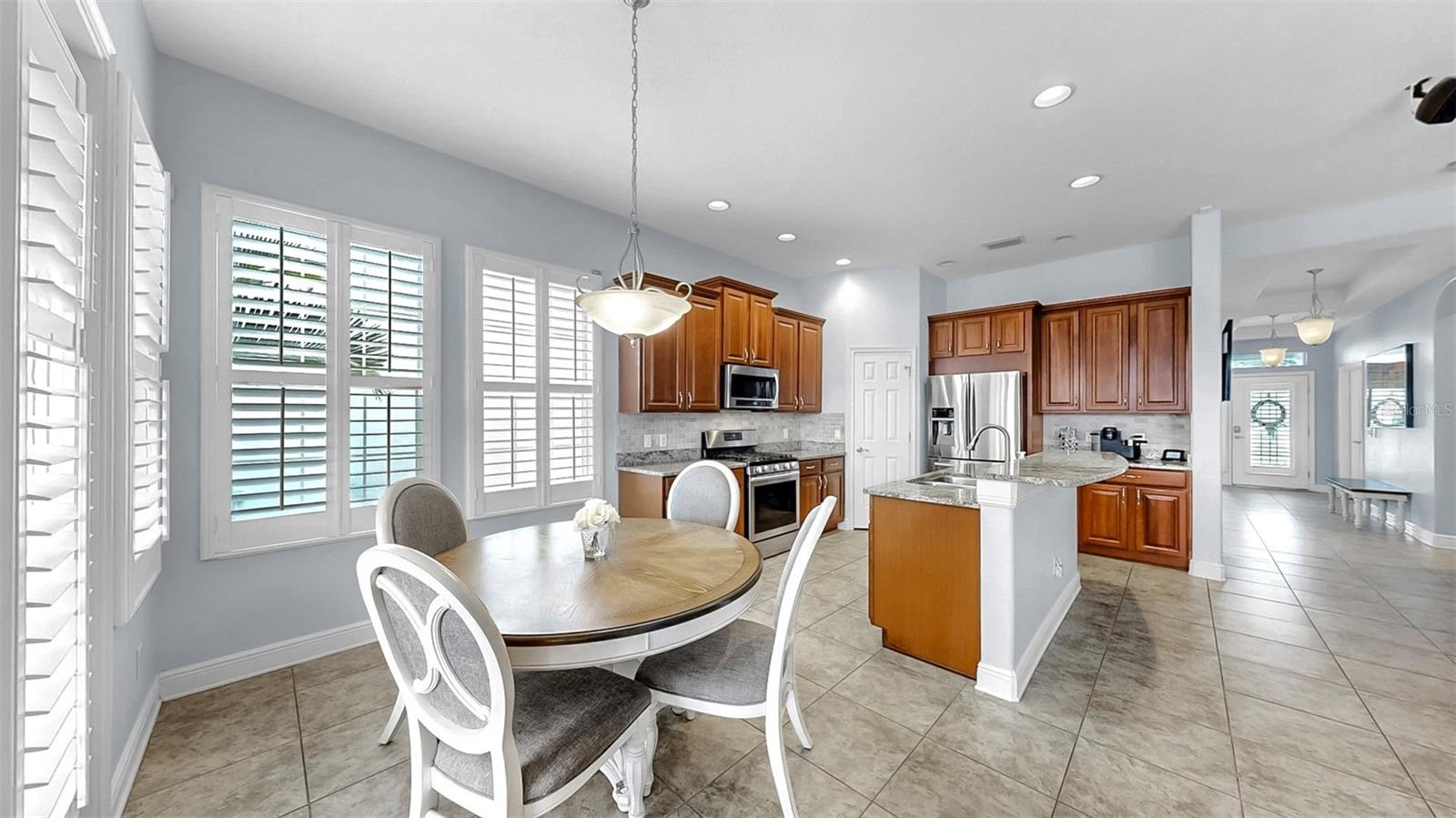 MIRABAY PH 3B-2 - Residential