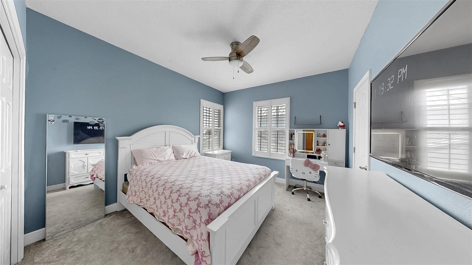 MIRABAY PH 3B-2 - Residential
