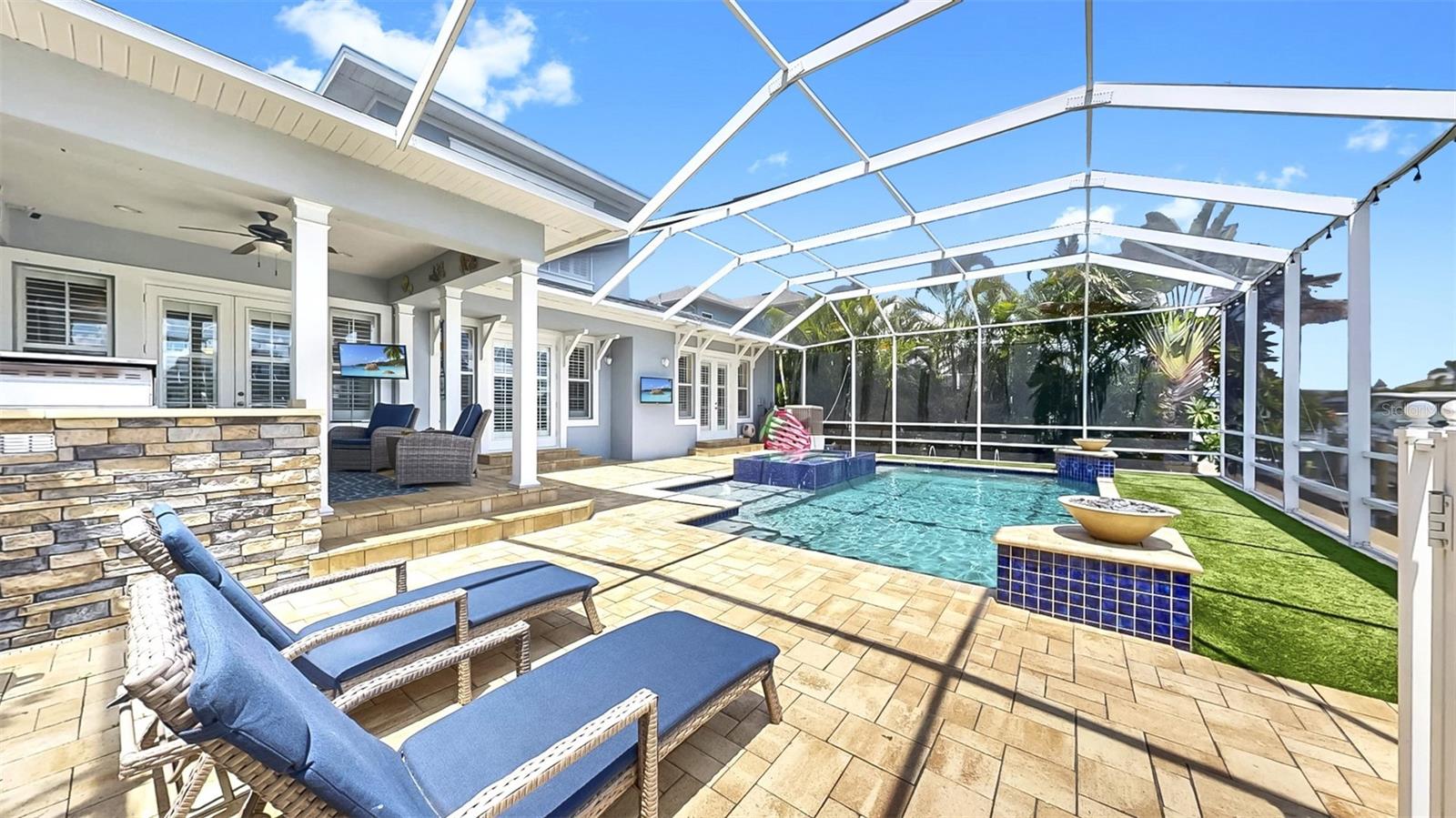 MIRABAY PH 3B-2 - Residential