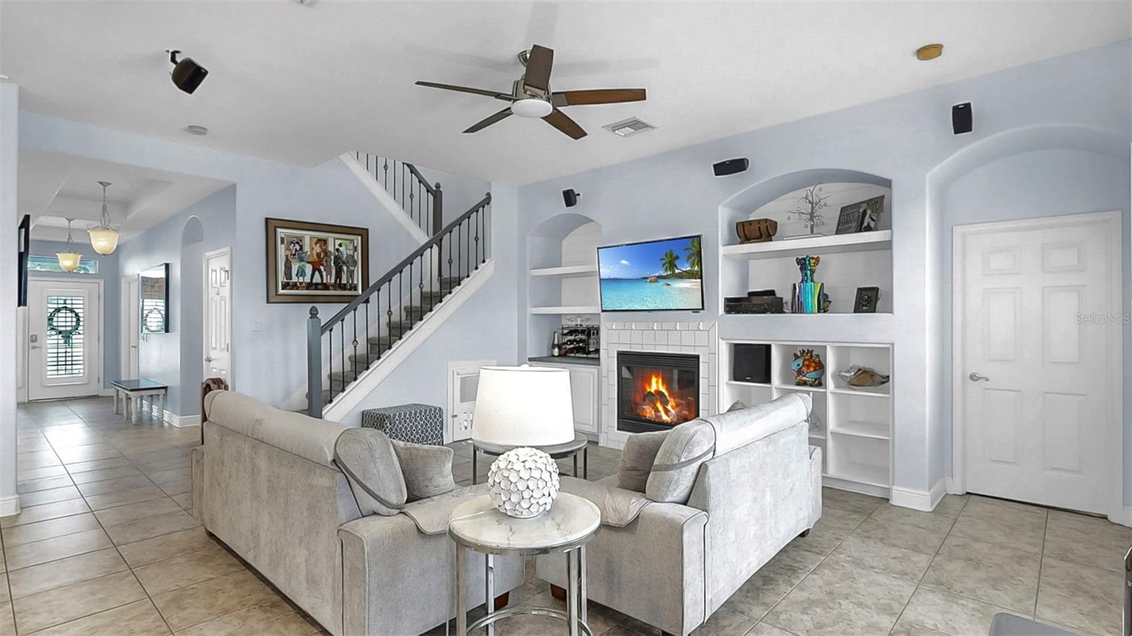 MIRABAY PH 3B-2 - Residential
