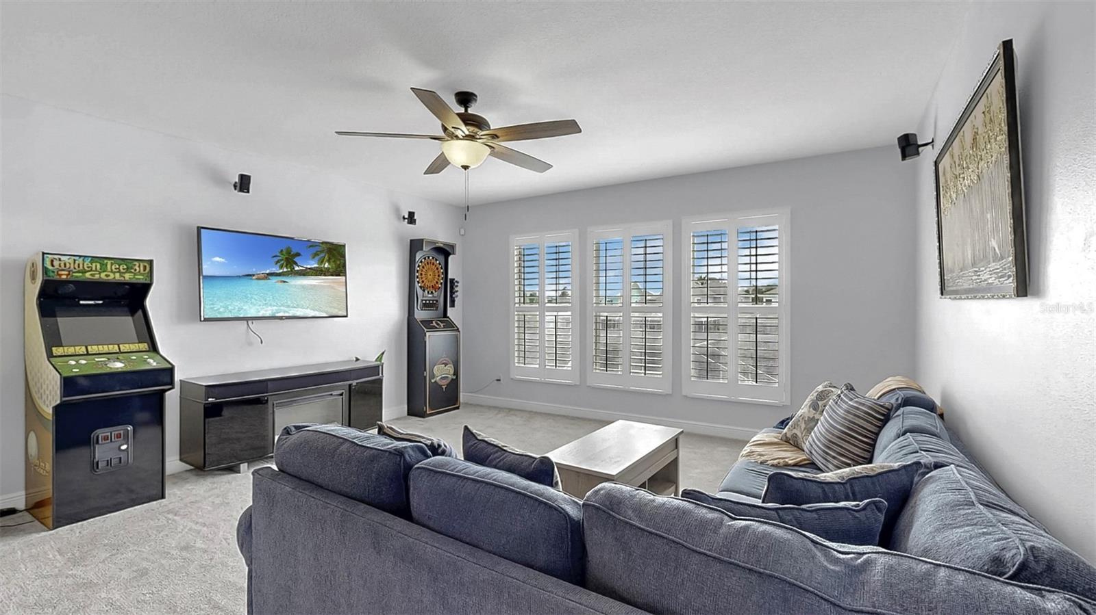 MIRABAY PH 3B-2 - Residential