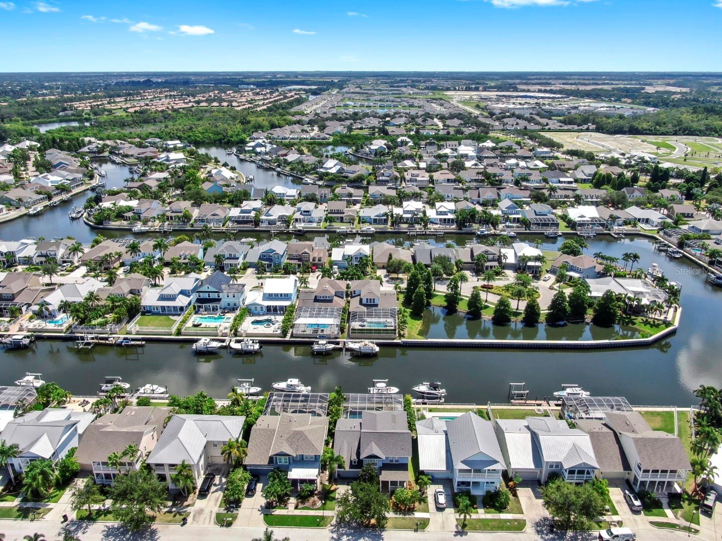 MIRABAY PH 3B-2 - Residential