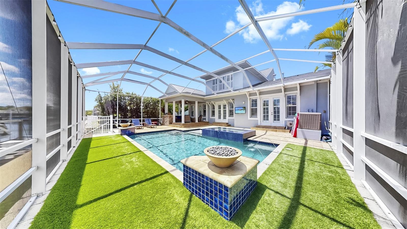 MIRABAY PH 3B-2 - Residential