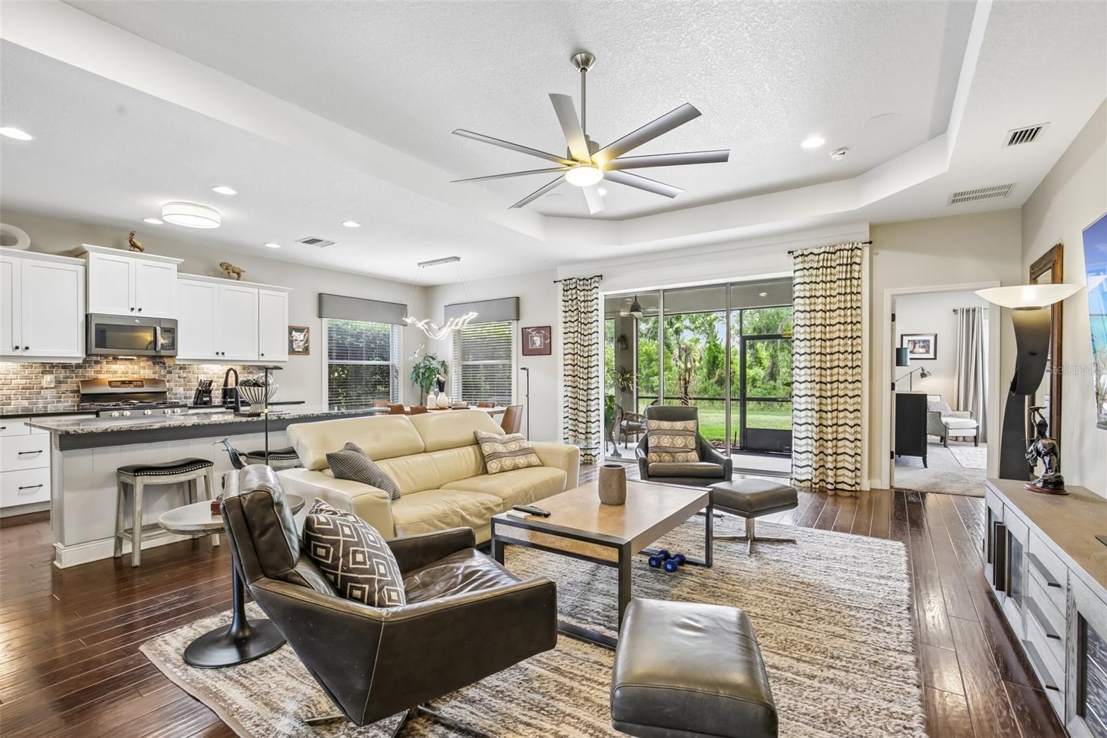 EAGLE TRACE - Residential