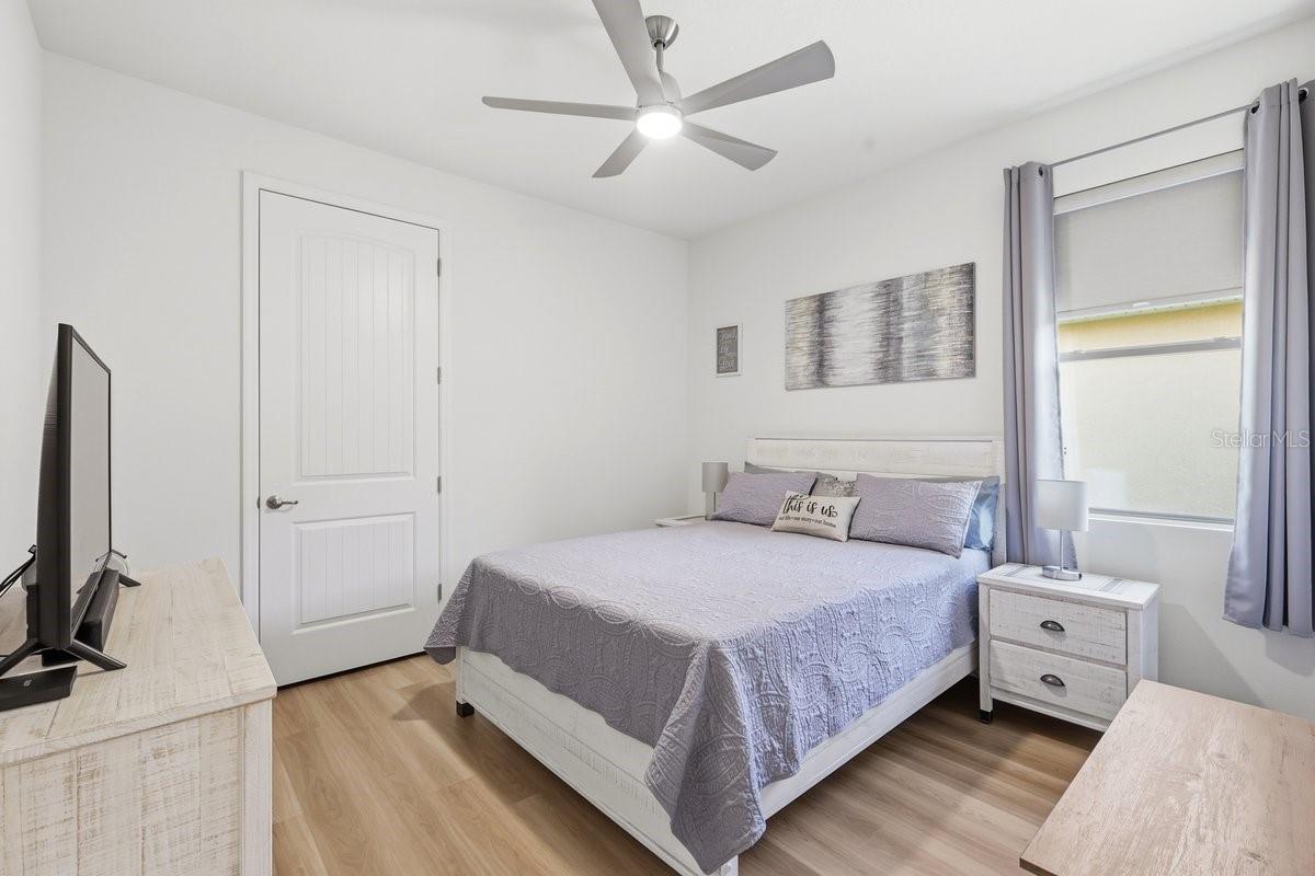 PALMS/SERENOA PH 4 - Residential