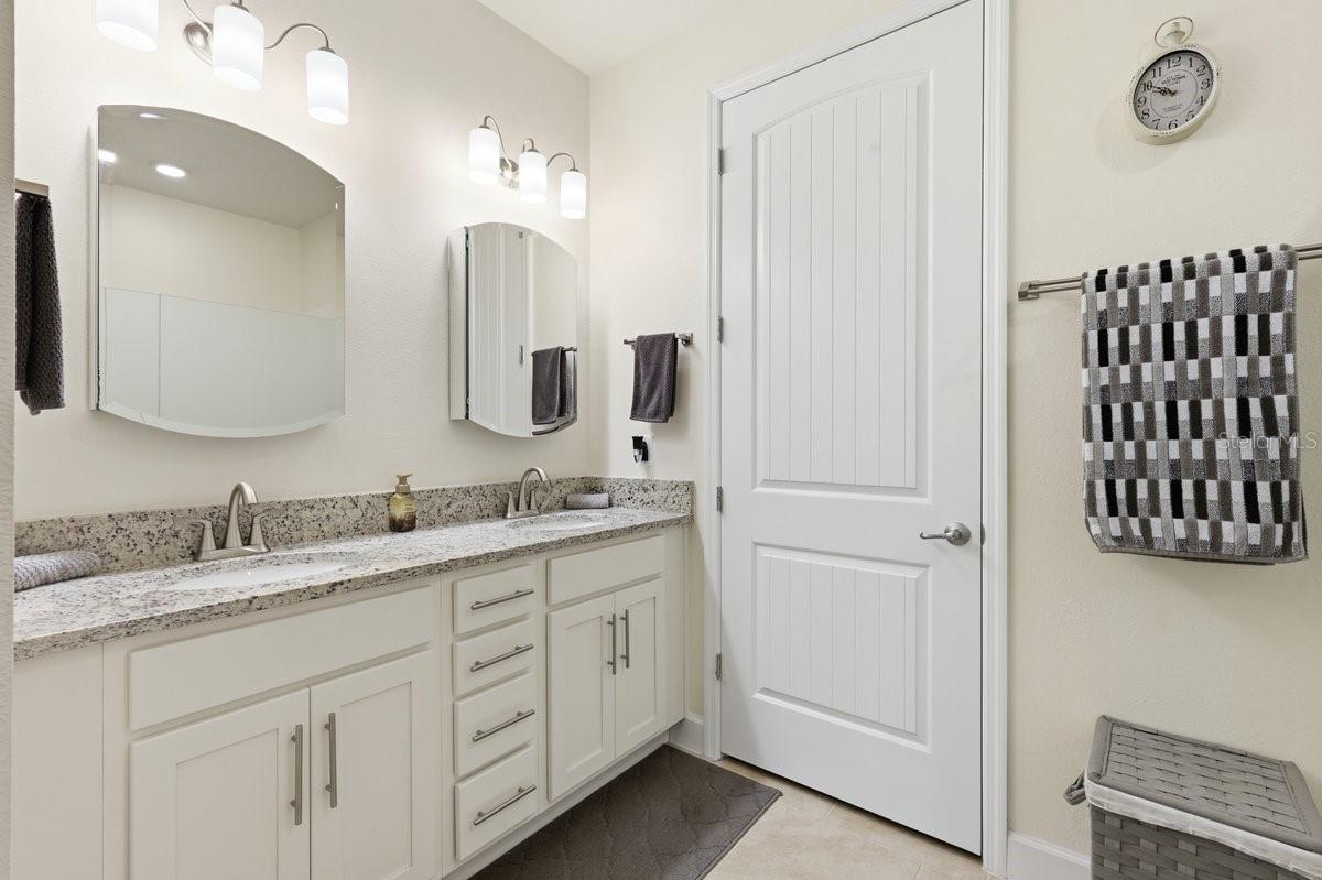 PALMS/SERENOA PH 4 - Residential