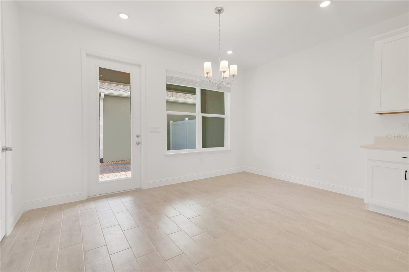 SERENADE/OVATION PH 1 - Residential Lease