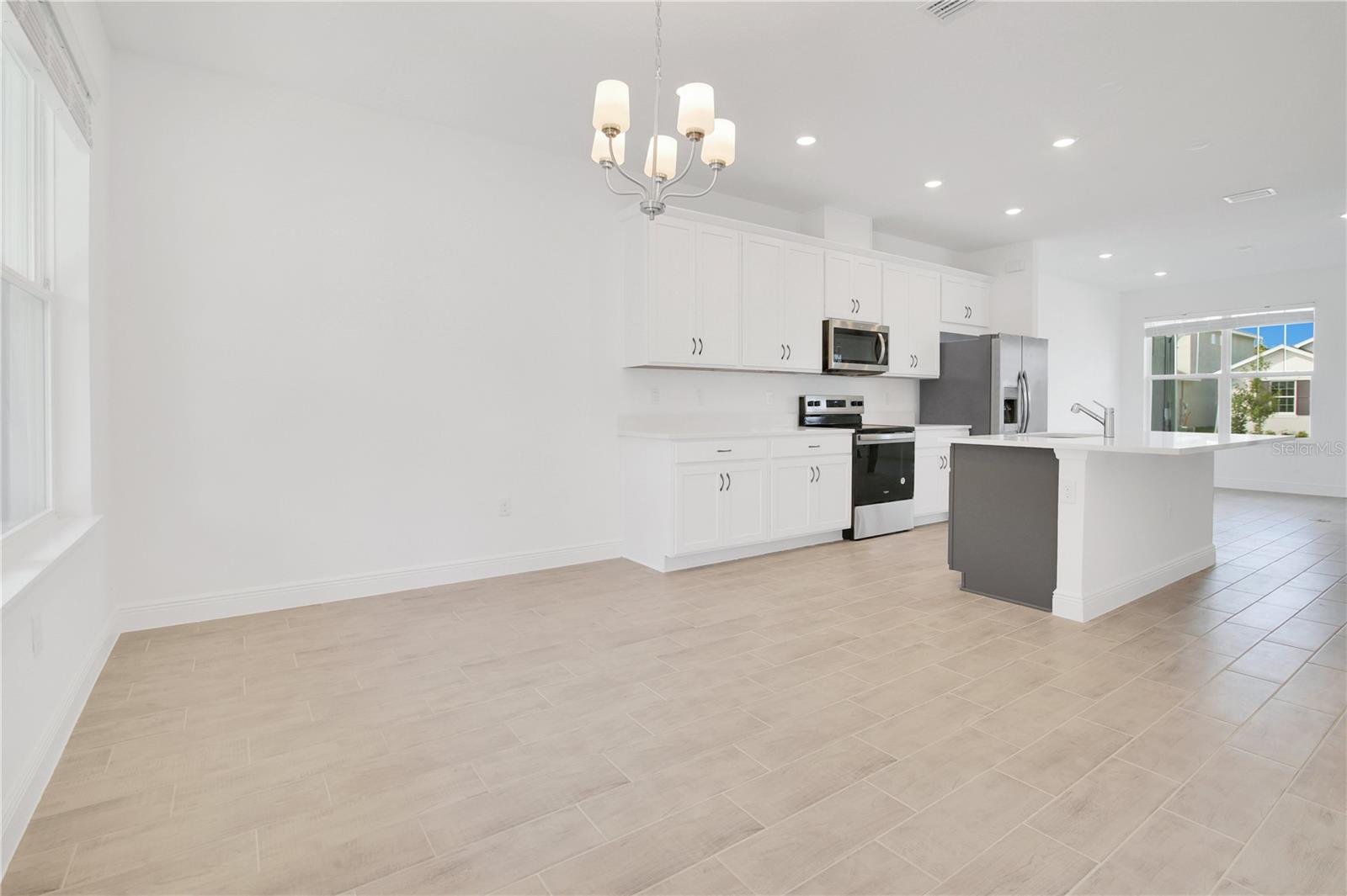 SERENADE/OVATION PH 1 - Residential Lease