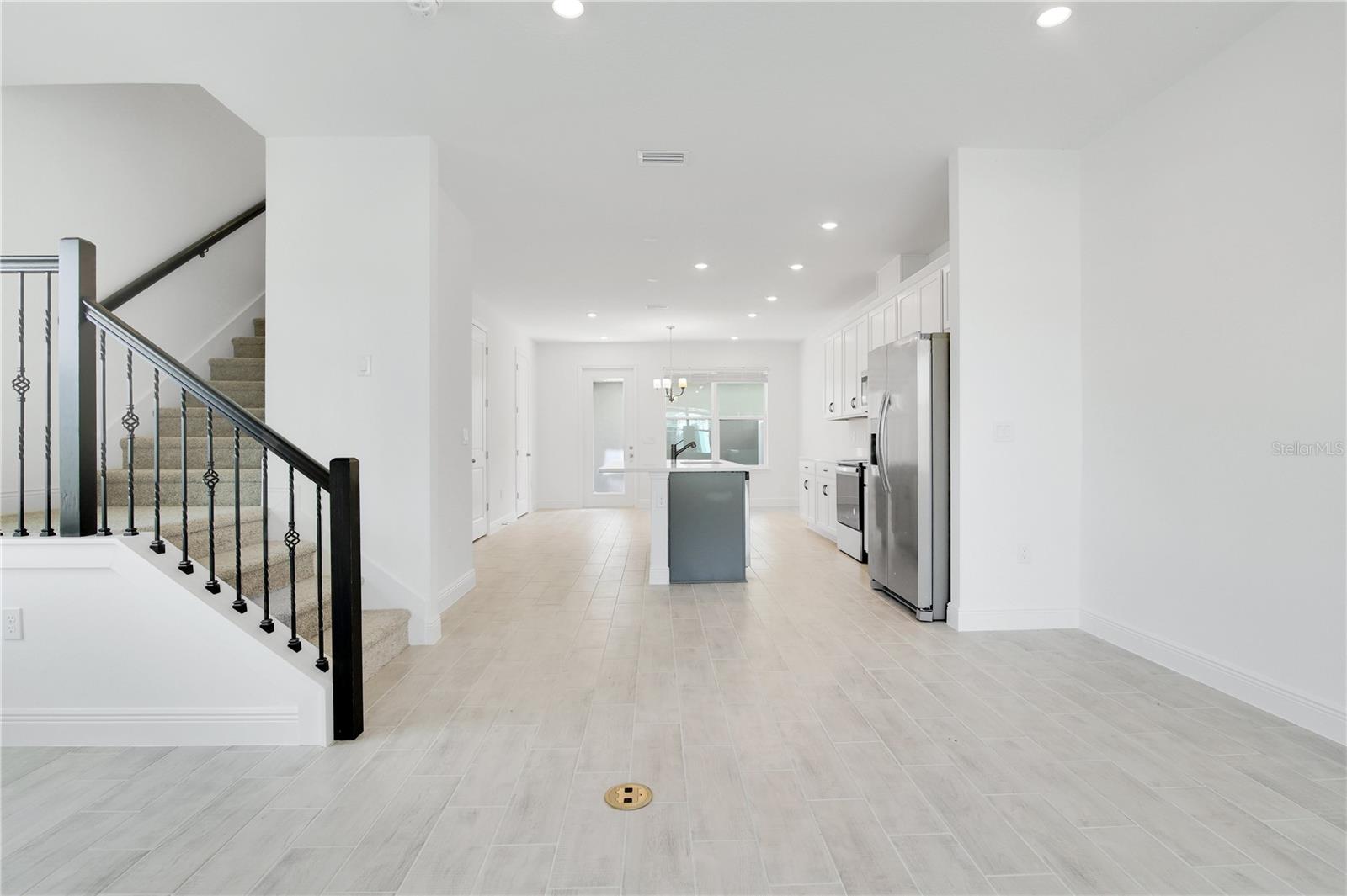 SERENADE/OVATION PH 1 - Residential Lease