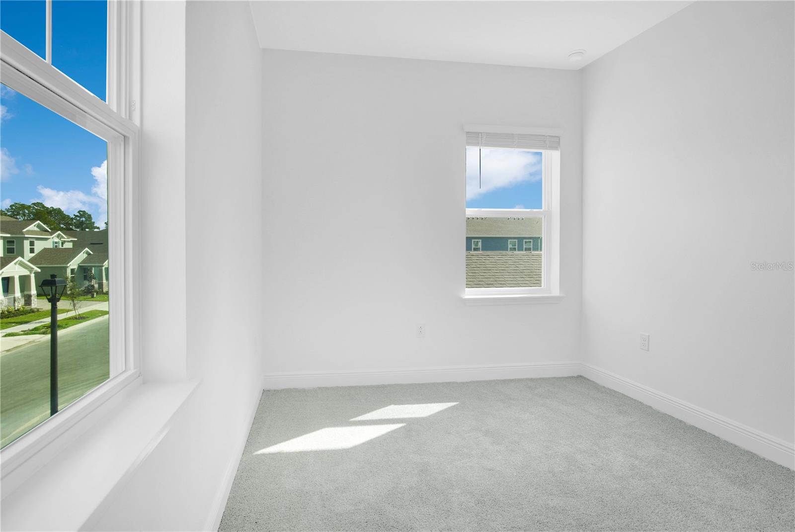 SERENADE/OVATION PH 1 - Residential Lease