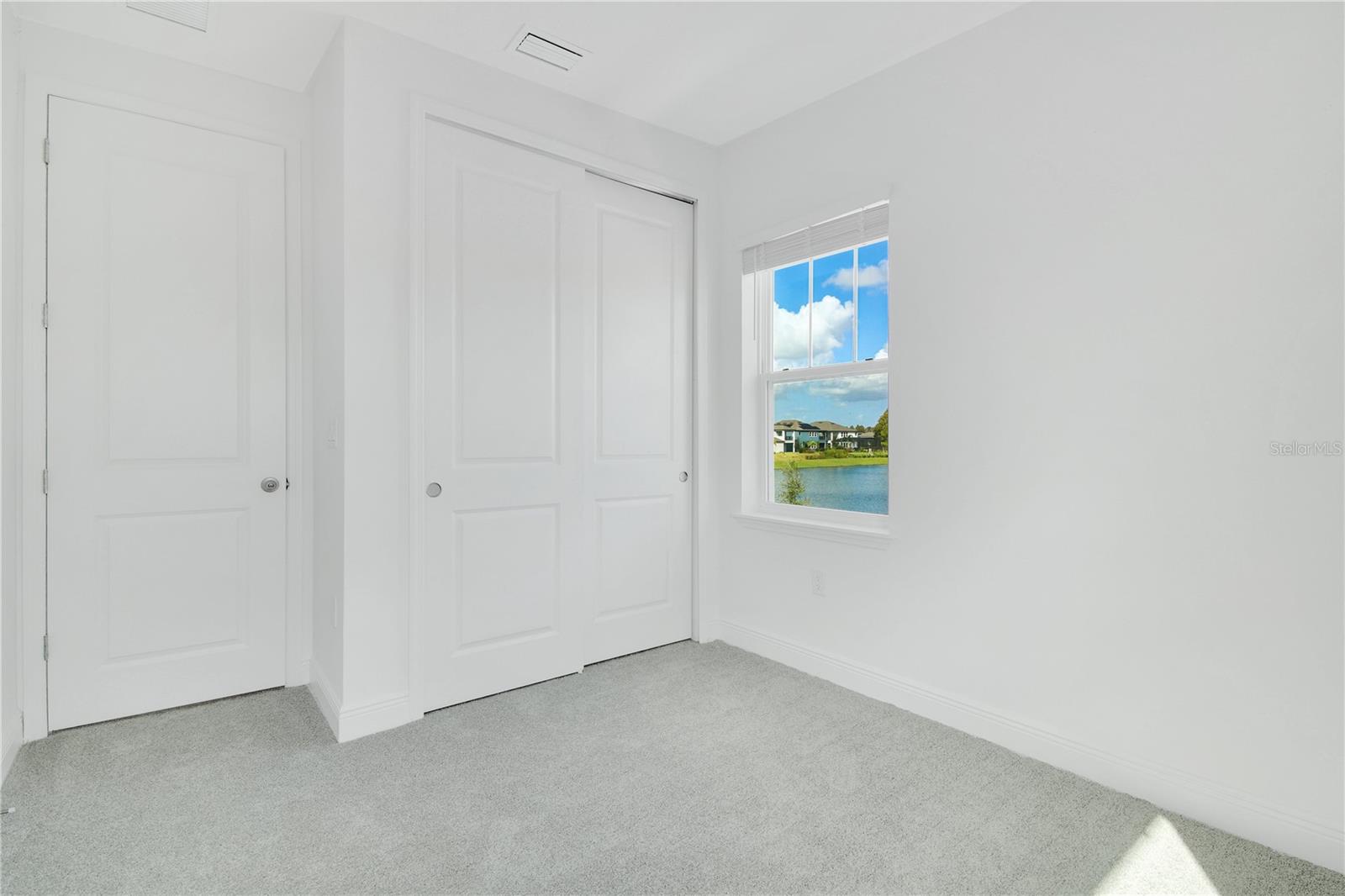 SERENADE/OVATION PH 1 - Residential Lease