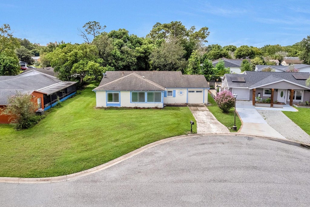 Photo of 4816 Gardenbrook Lane, Orlando, FL 32821 (MLS # O6437248)