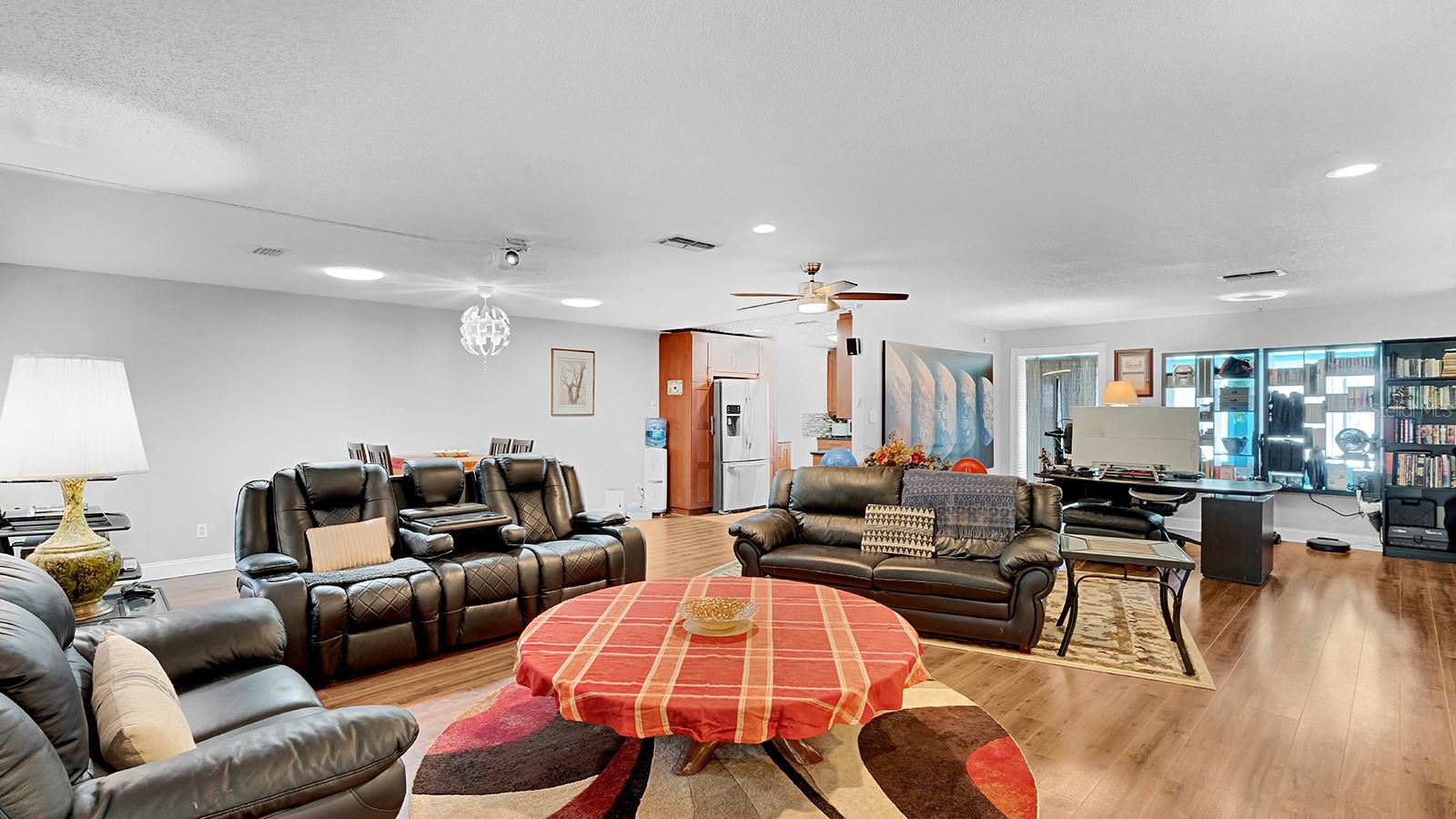 4816 GARDENBROOK LANE
