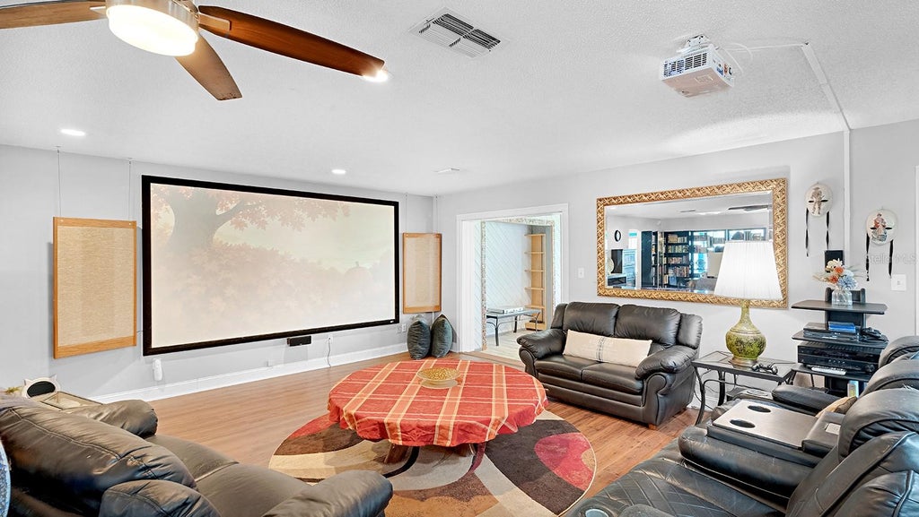 Photo of 4816 Gardenbrook Lane, Orlando, FL 32821 (MLS # O6437248)