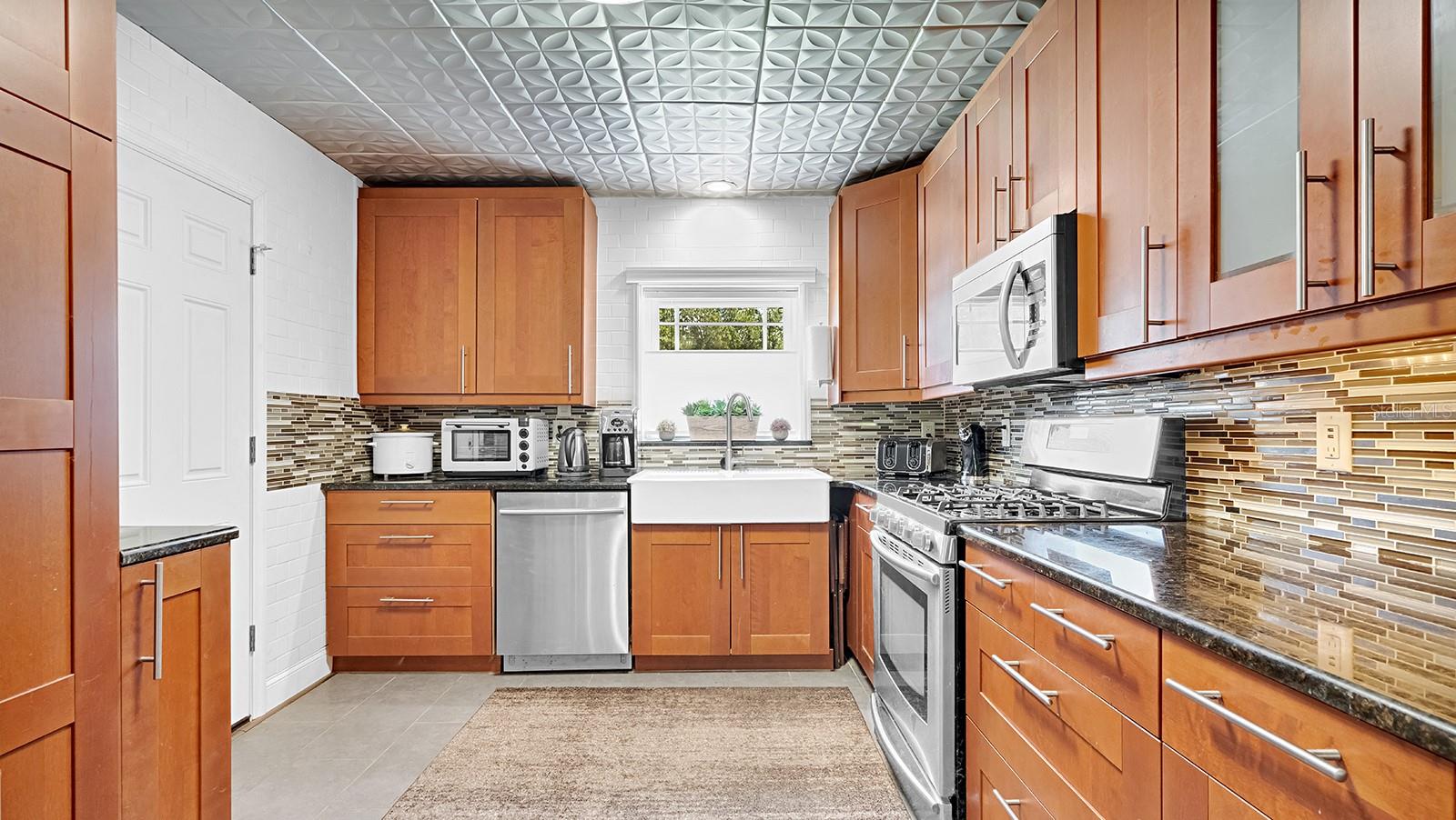 4816 GARDENBROOK LANE